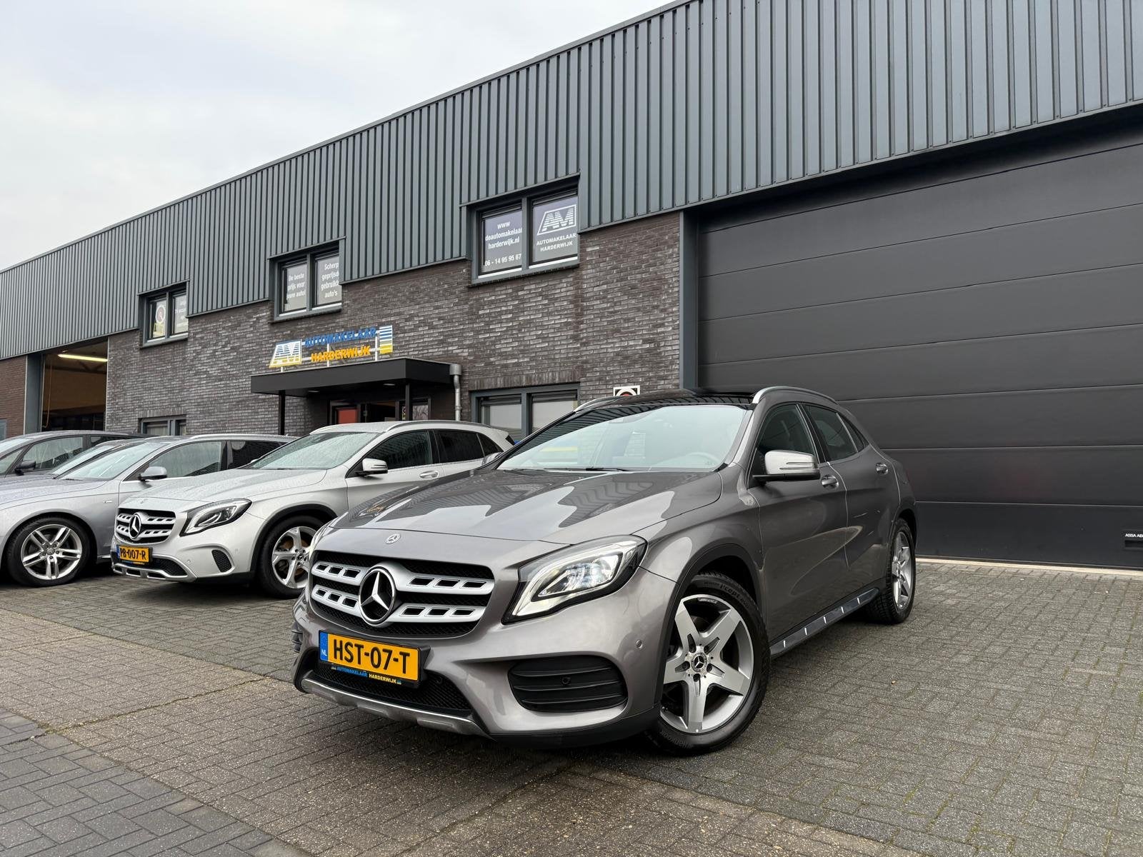 Mercedes-Benz GLA 250 Premium Plus | 1E EIGENAAR | 3/6/12MND, Dealer onderhouden, 730 kg, Gebruikt, 4 cilinders