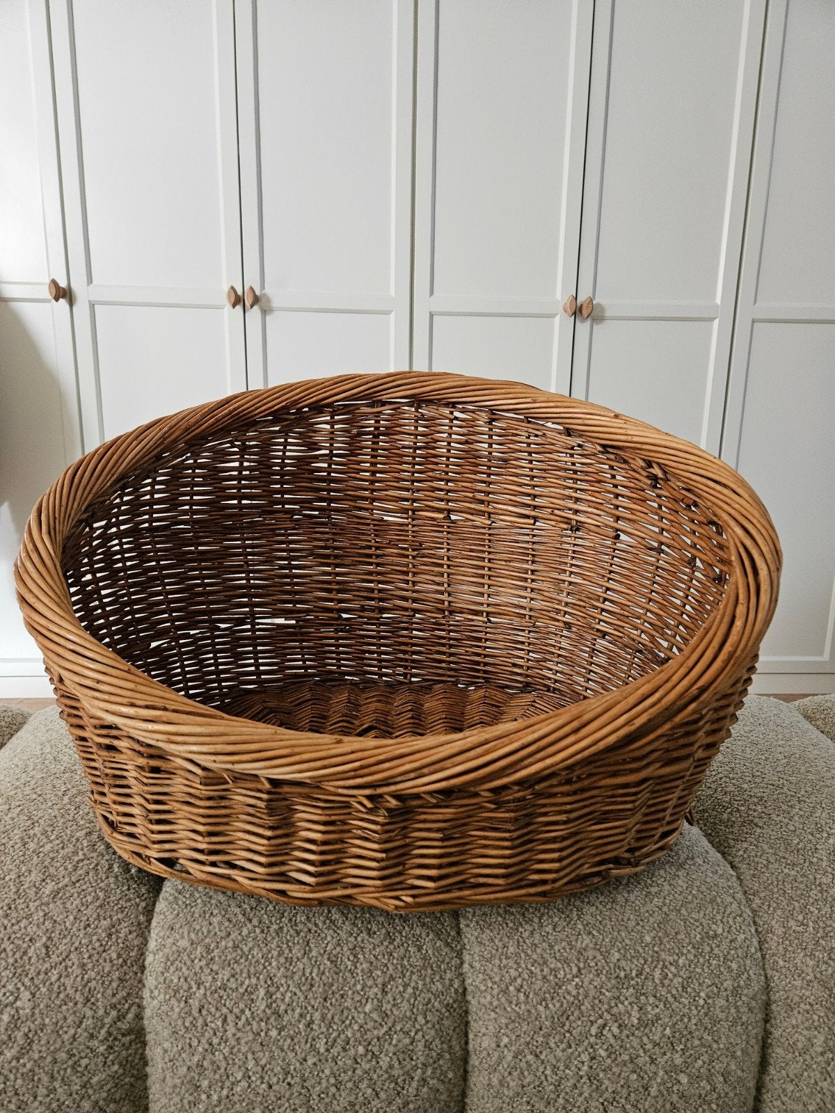 Brocant landelijk rieten mandje kattenmand, Ophalen