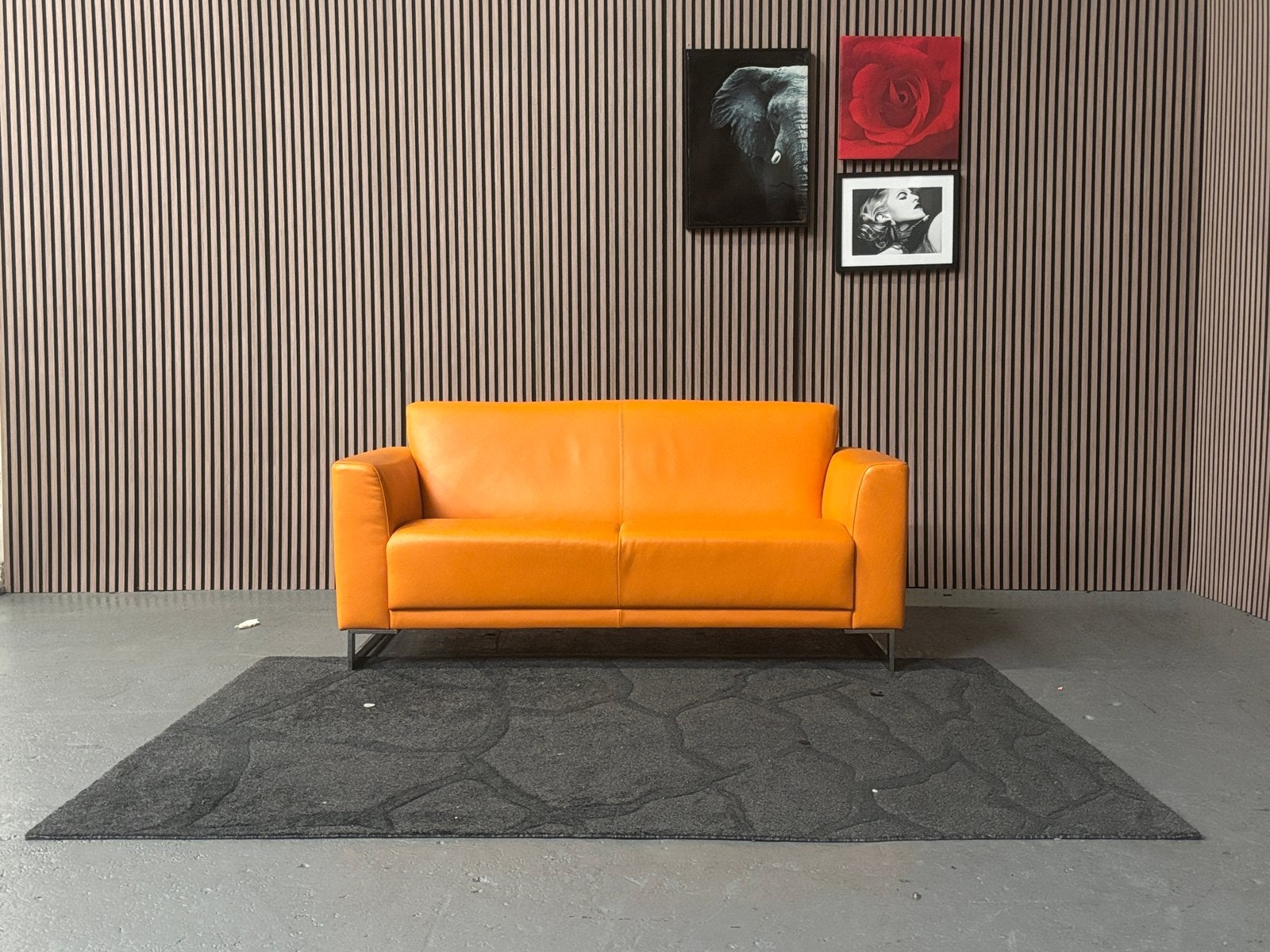 GRATIS LEVERING Montel Bank Leer Oranje 180x90 GEREINIGD, Huis en Inrichting, Banken | Bankstellen, 150 tot 200 cm, Tweepersoons