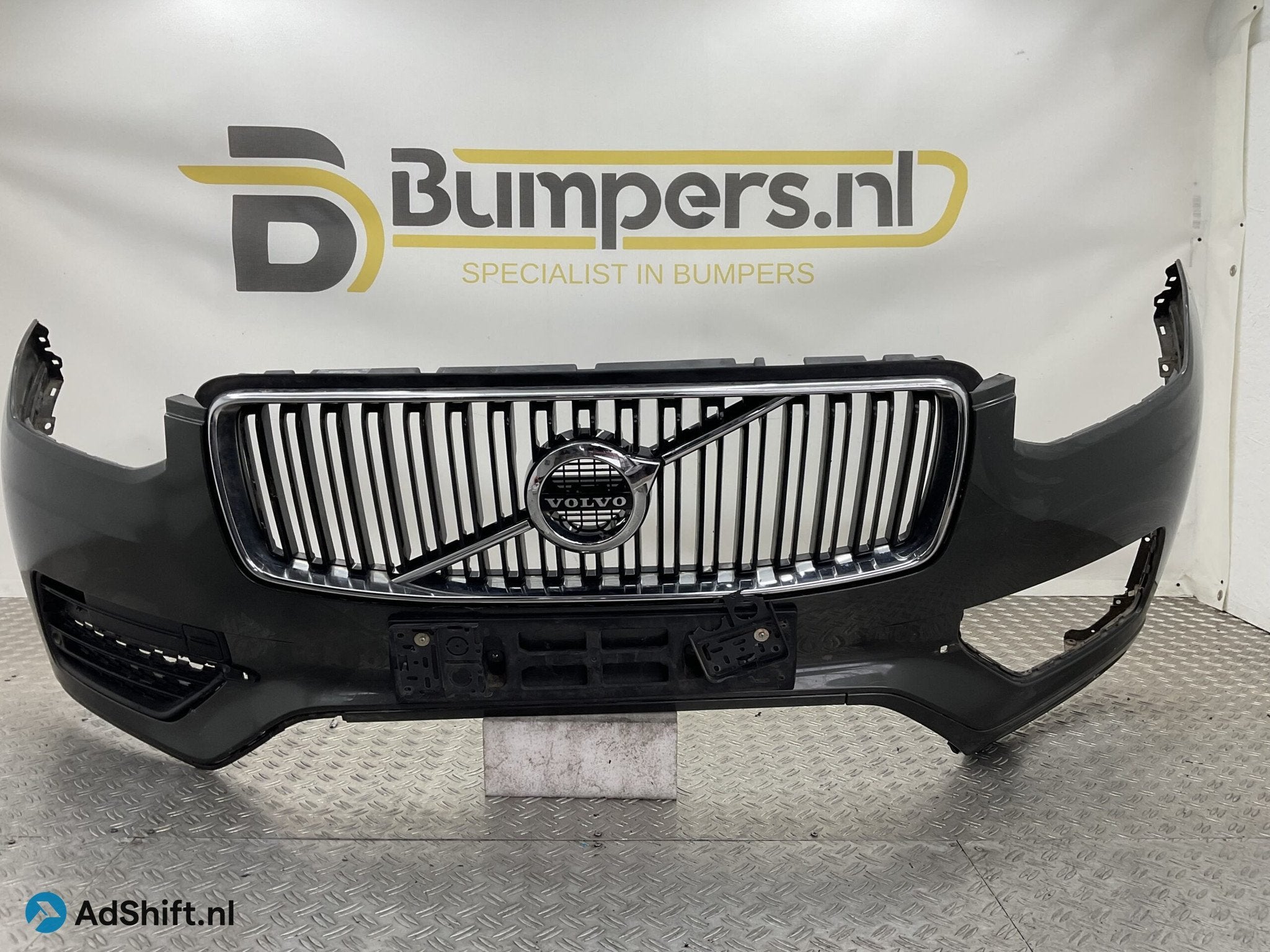 Bumper Volvo XC90 XC-90 16-19 31353362 Voorbumper E5-17929z, Auto-onderdelen, Carrosserie en Plaatwerk, Bumper
