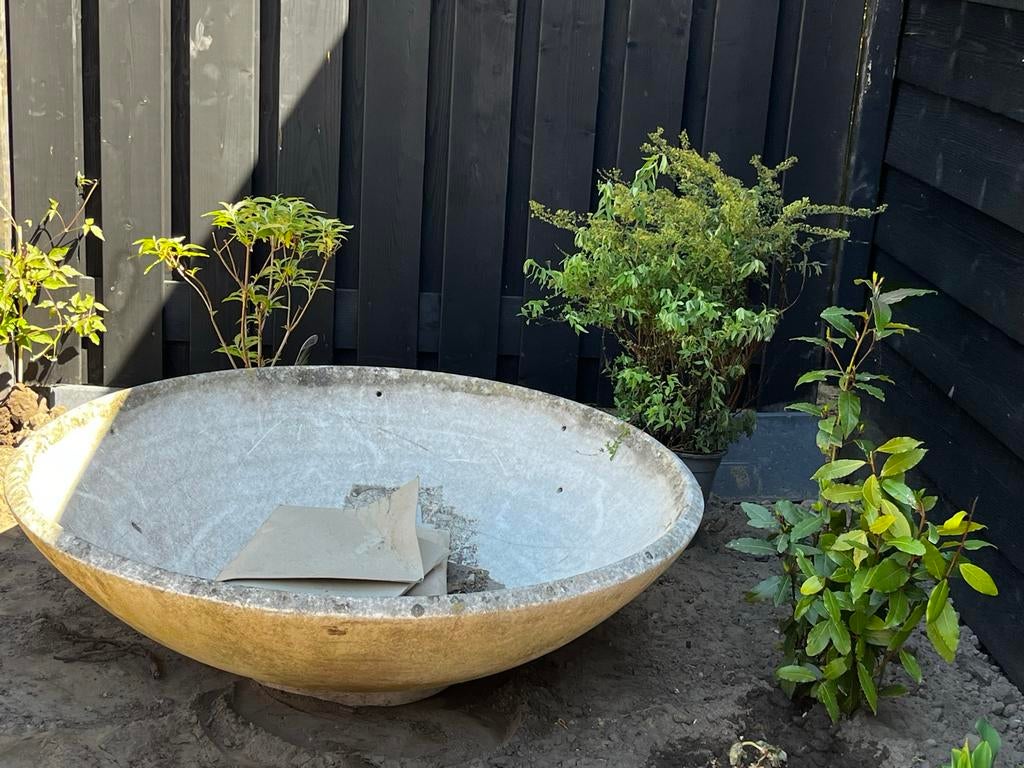 Grote betonnen plantenschaal - Ø 105 cm met afwatering, Tuin en Terras, Ophalen, Gebruikt, 100 cm of meer, Rond