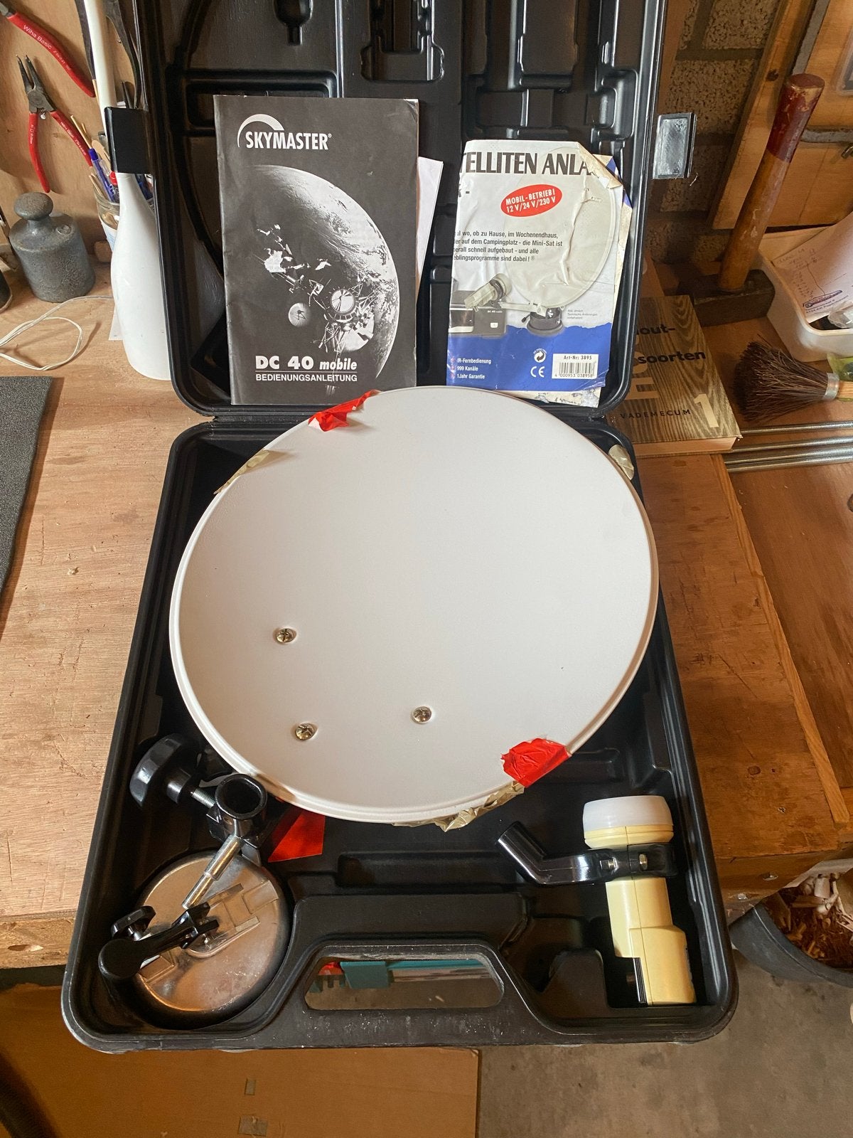 Skymaster DC 40 mobiele satellietset, Ophalen, Gebruikt, (Schotel)antenne, Overige merken