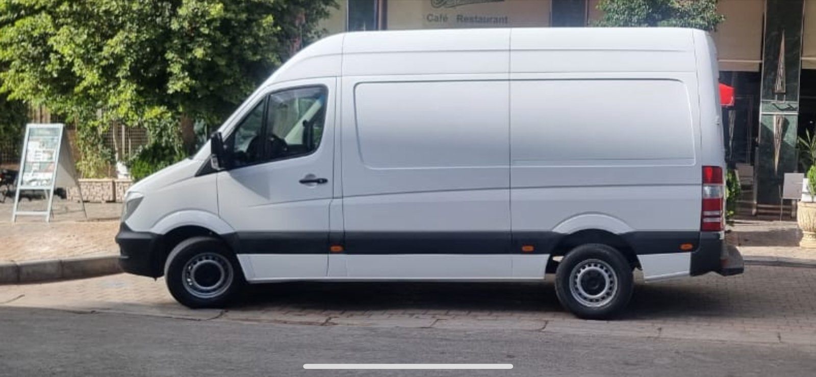 Busje huren met chauffeur, Ophalen