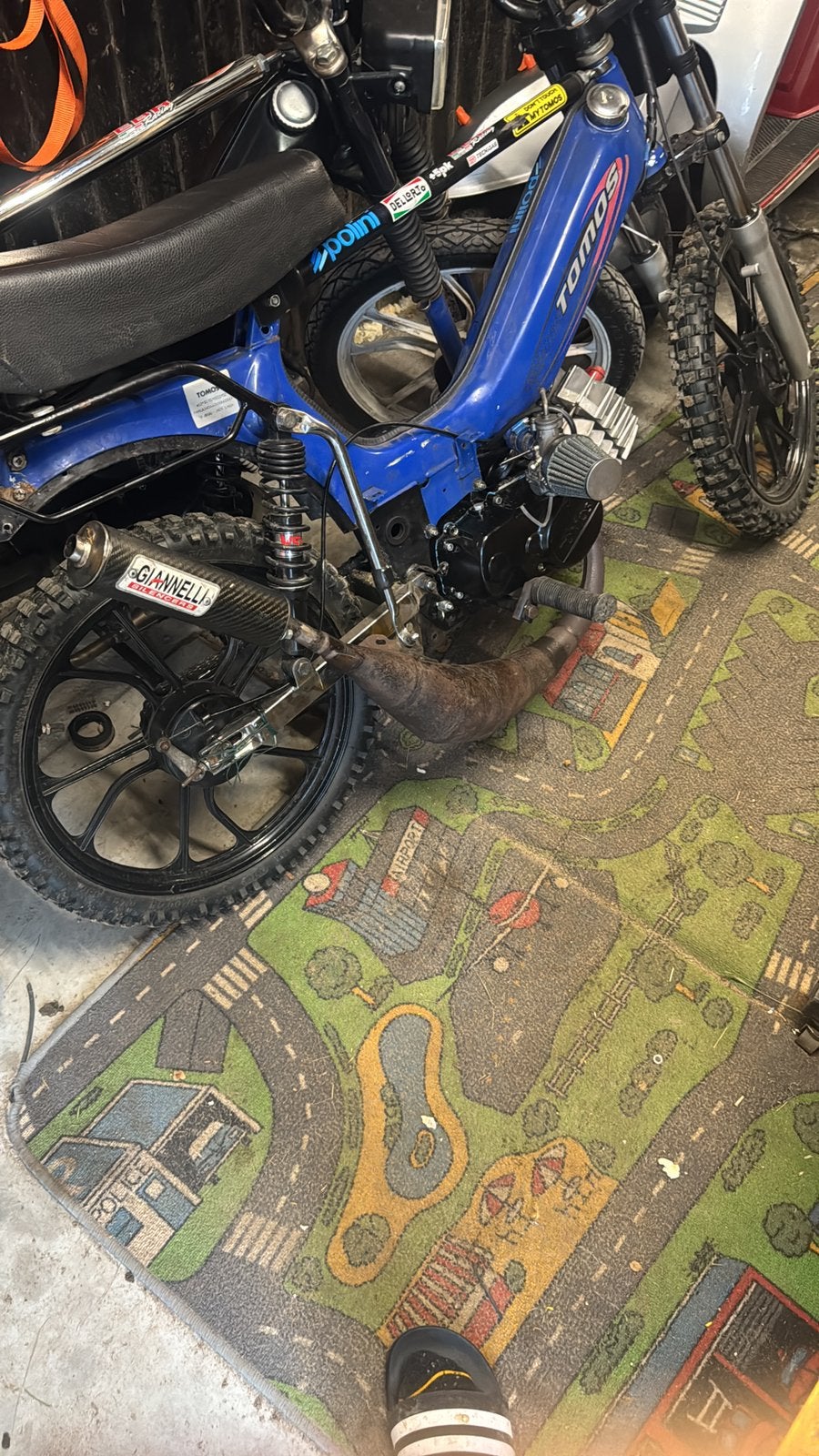 Tomos/puch  uitlaat van een schakelbrommer, Fietsen en Brommers, Brommers | Tuning en Styling, Ophalen of Verzenden