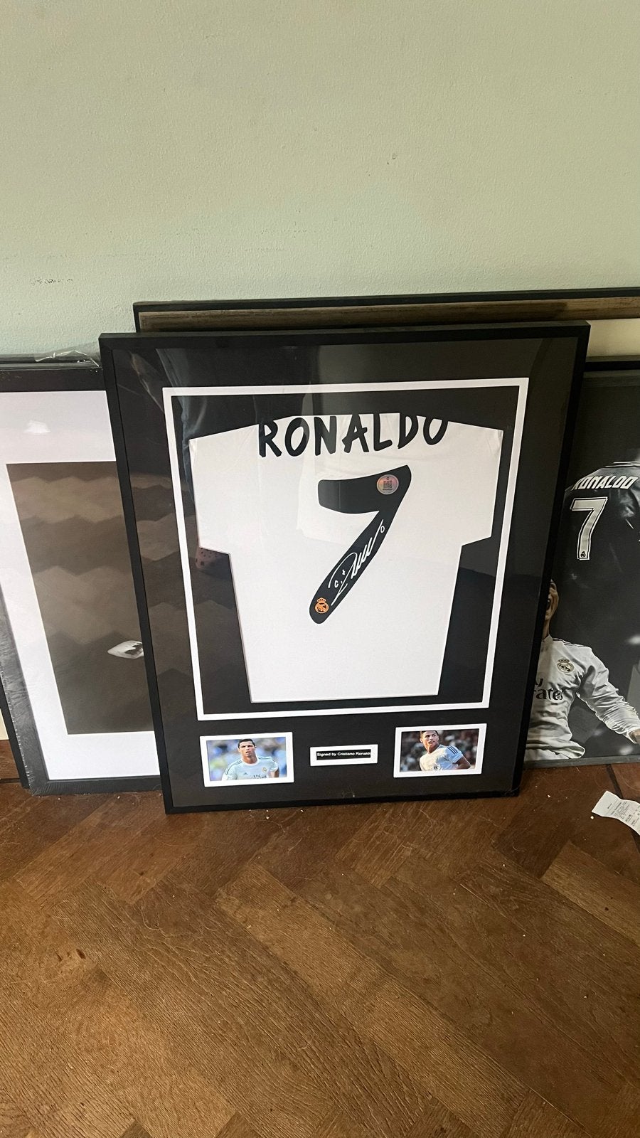 Gesigneerd Cristiano Ronaldo Shirt - Ingelijst, Ophalen, Zo goed als nieuw, Buitenlandse clubs, Shirt