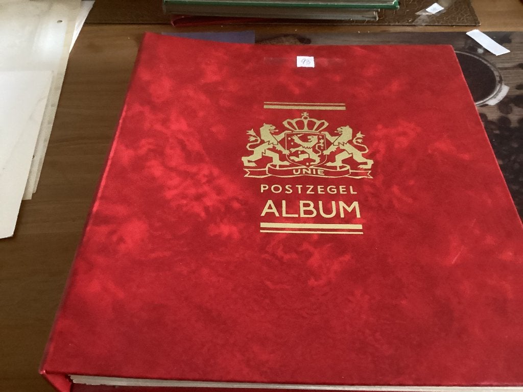Opruiming kavel 93 Unie album Nederland met 159 zegels Niet, Ophalen, Nederland