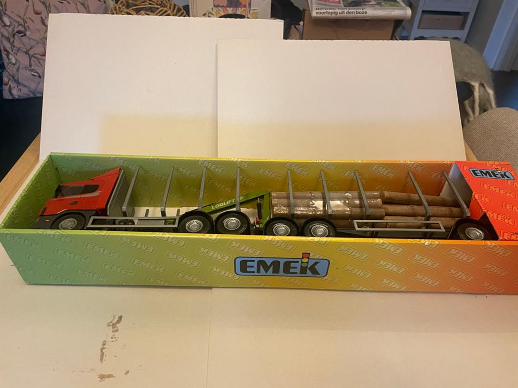 Emek Scania + Loglift kraan no:70505 in doos conpleet nieuw, Ophalen of Verzenden, Nieuw, Bus of Vrachtwagen, Overige merken