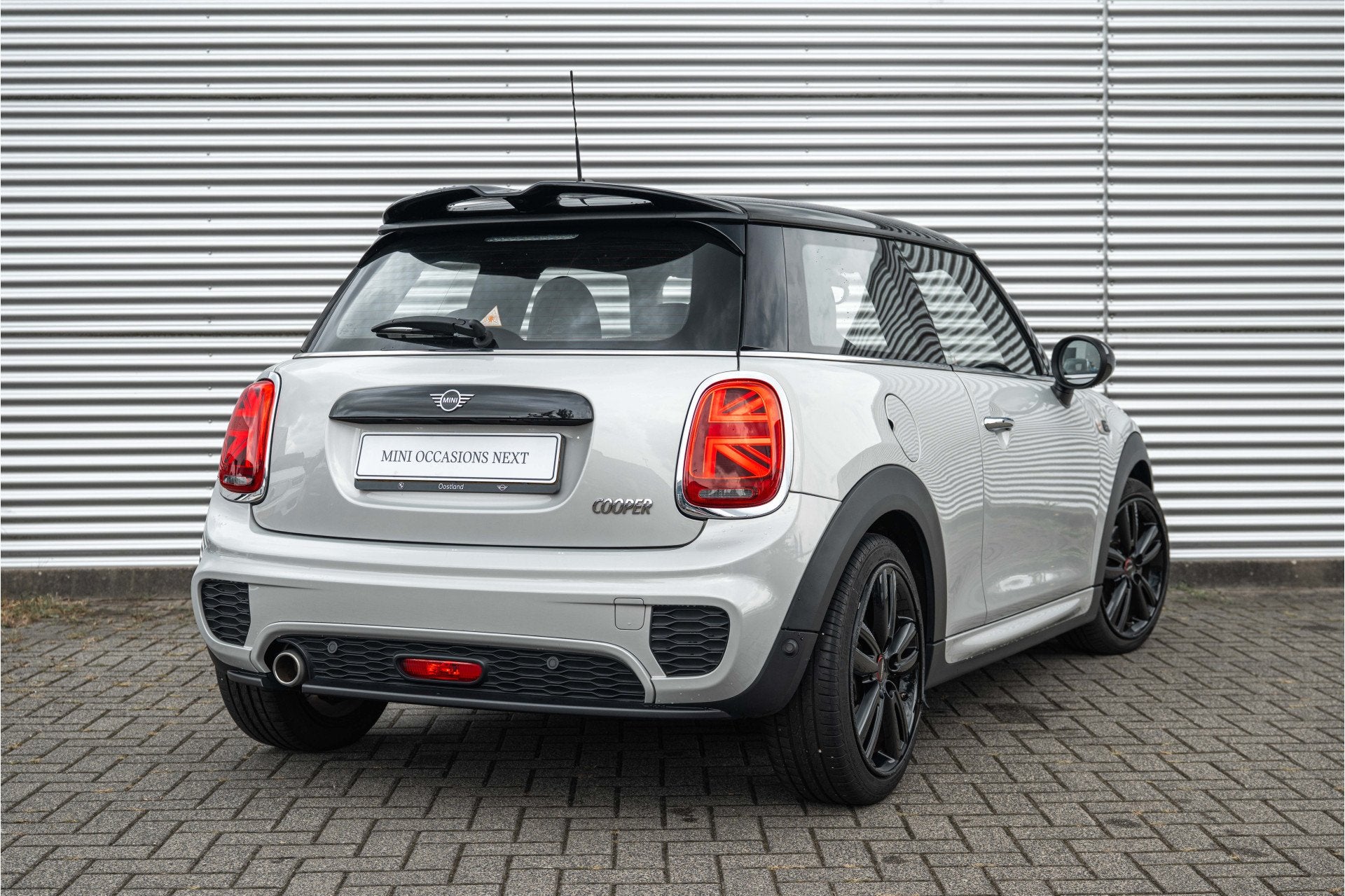 MINI Hatchback Cooper JCW / JCW Sportstoel / Comfort Access, Auto's, Voorwielaandrijving, 136 pk, Gebruikt, 4 stoelen