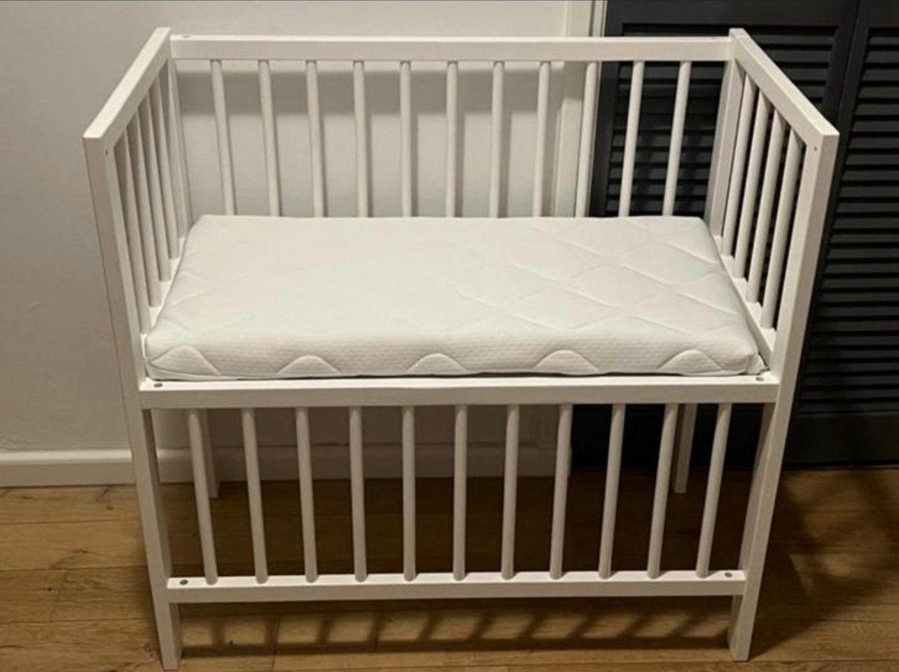 Wieg / co-sleeper bedside open 40x80 white wash, Ophalen of Verzenden, Zo goed als nieuw, Wieg