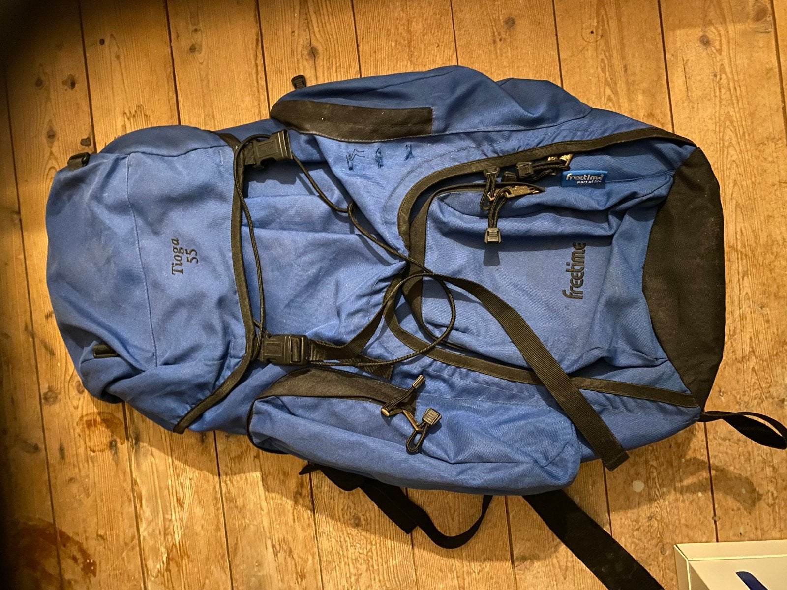 Freetime Tioga 55 Trekking Rugzak - Blauw, Gebruikt, 25 tot 40 cm, Trekking, 60 cm of meer