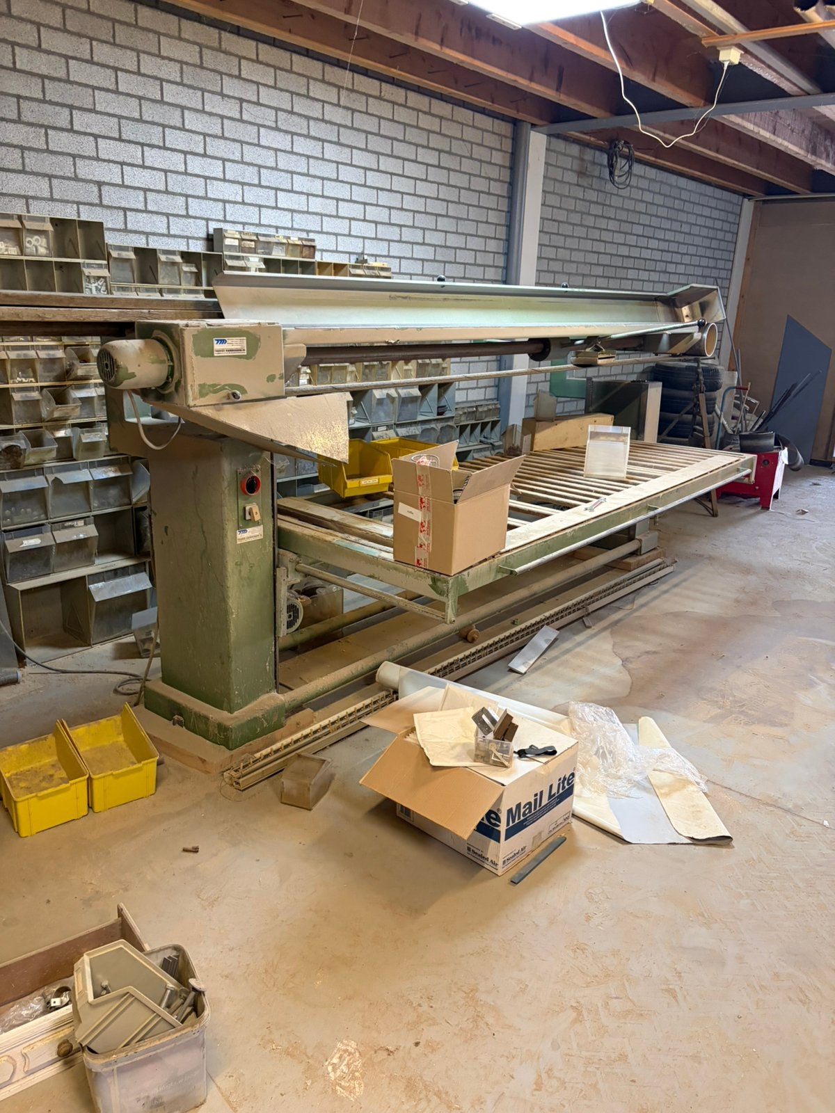 Band schuur machine + frees bank+ slijp steen, Ophalen