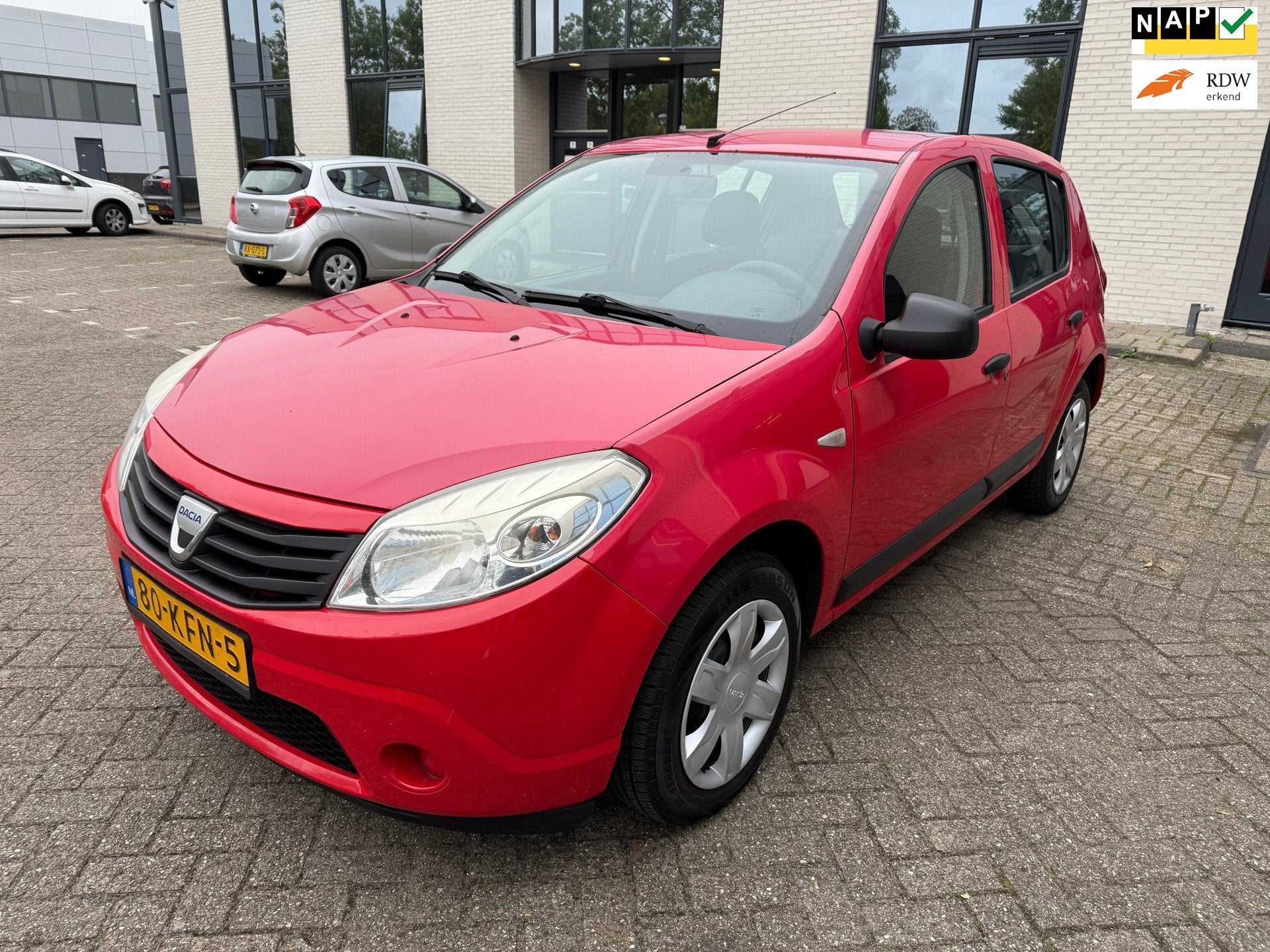 Dacia Sandero 1.2 Ambiance / 1 jaar apk / nap / apk / airco, Voorwielaandrijving, Gebruikt, 31 €/maand, Startonderbreker