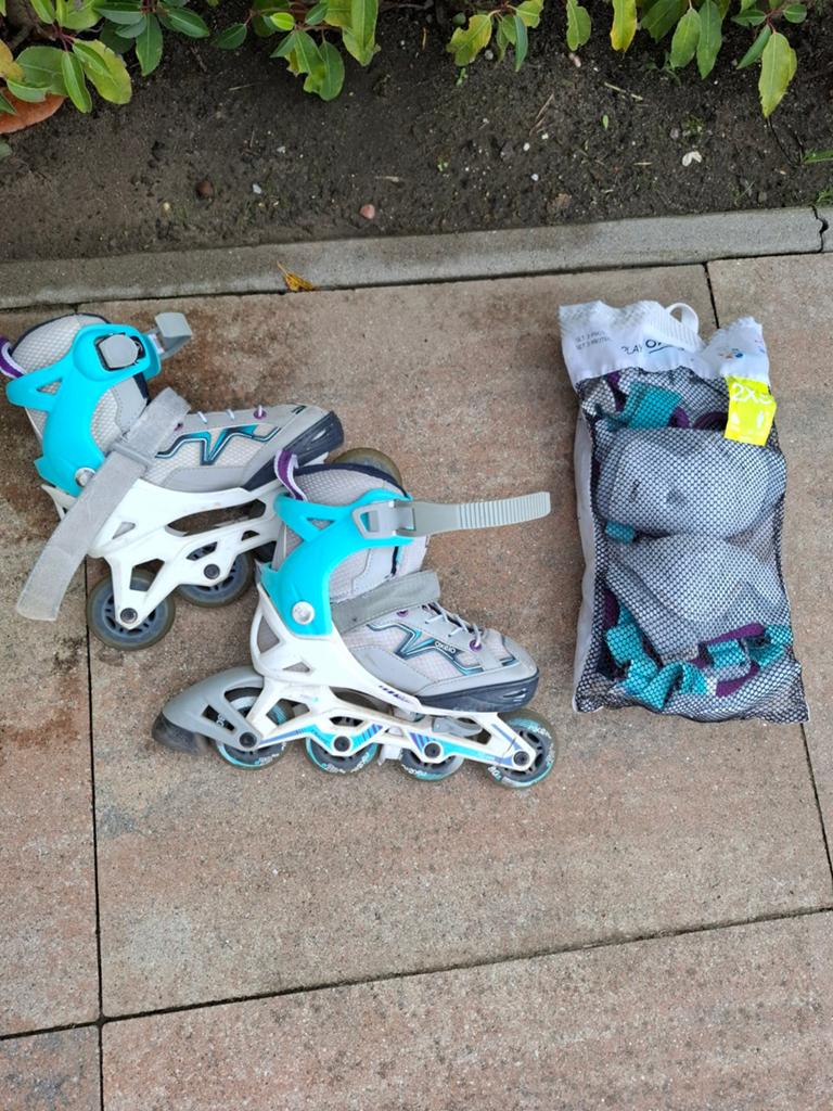 Skates, Ophalen of Verzenden, Verstelbaar, Bescherming