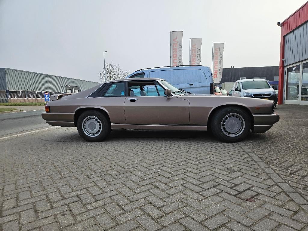 Jaguar XJS 5.3 HE TWR enhanced 1984, foto 10