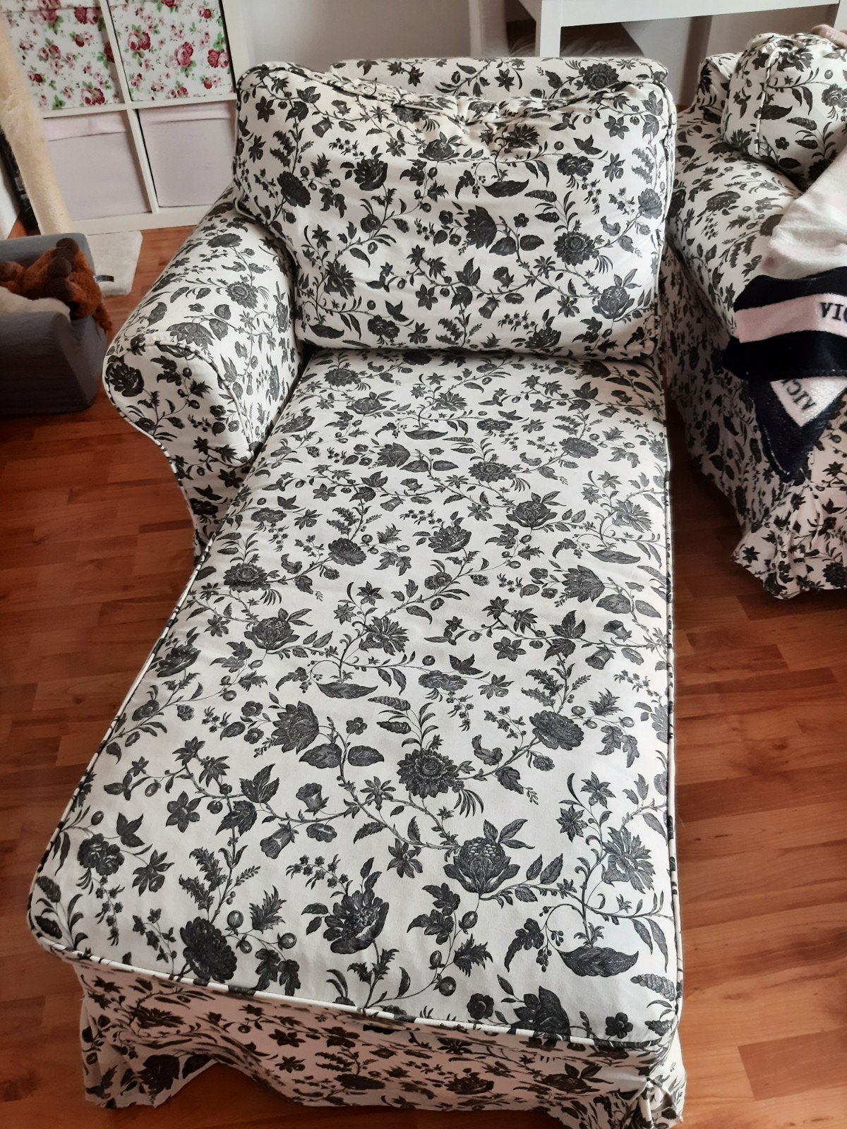 Gratis! Ikea chaisse longue, Huis en Inrichting, Ophalen, Gebruikt