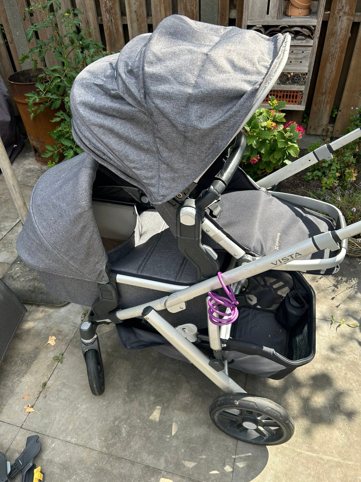 Duo kinderwagen vista V2 , gekocht bij baby park, Kinderen en Baby's, Ophalen, Zo goed als nieuw