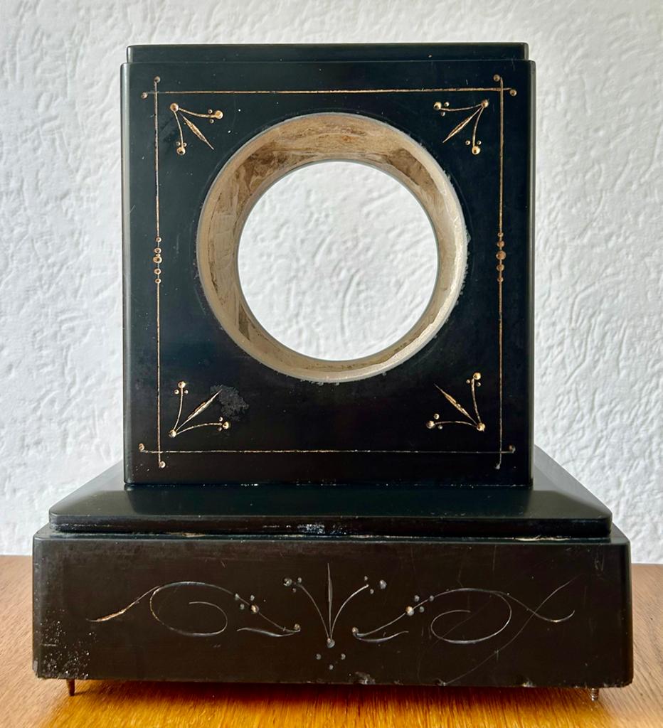 Strakke lege Franse pendule klokkast, Antiek en Kunst, Antiek | Klokken, Ophalen of Verzenden