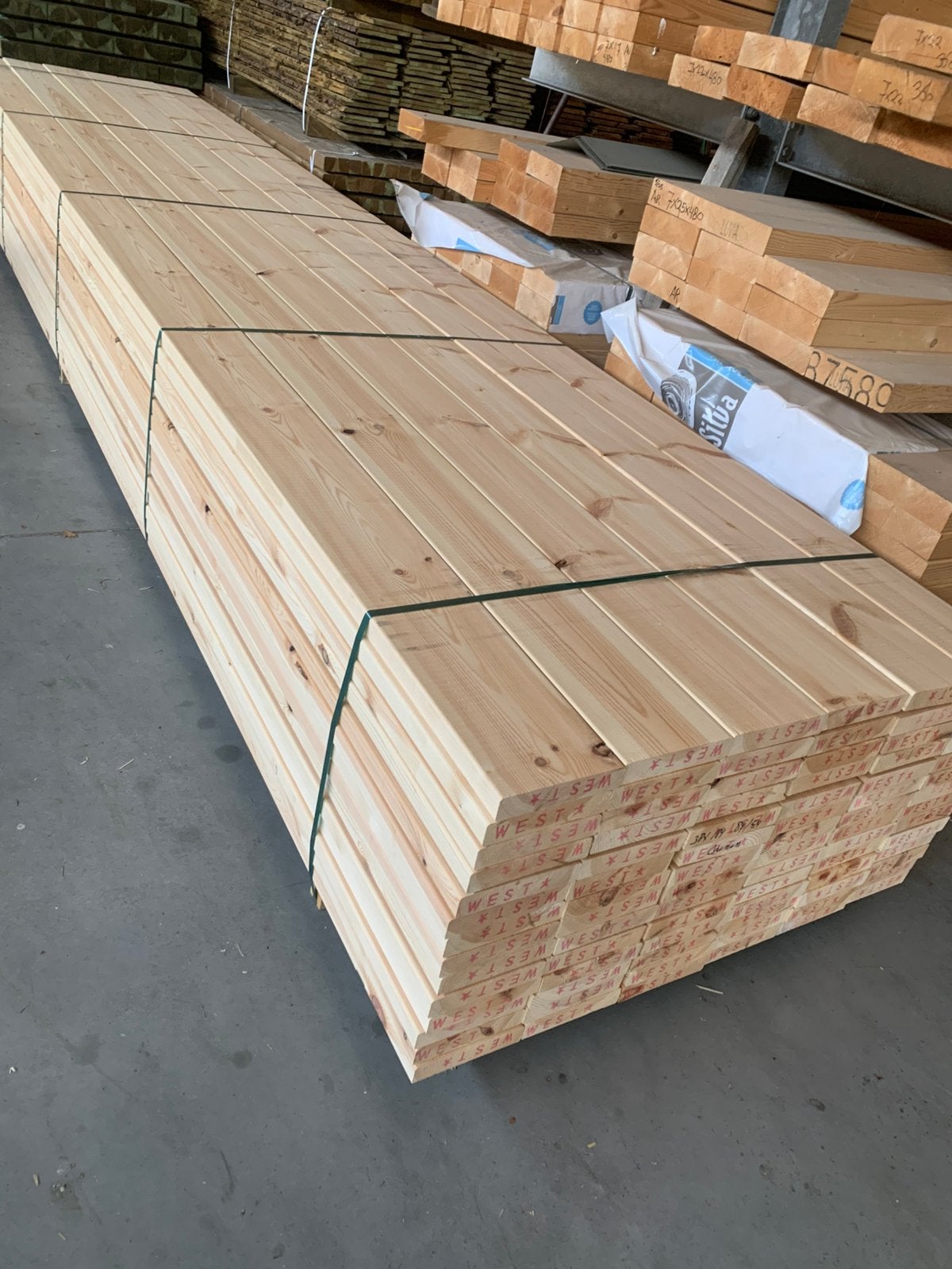 CLS /SLS 38x89-38x120-38x140-38x184-38x235 aanbiedingen, Doe-het-zelf en Verbouw, Hout en Planken, Ophalen, 25 tot 50 mm, Nieuw
