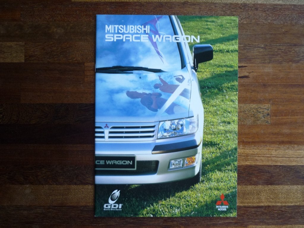Mitsubishi Space Wagon (1999), Ophalen of Verzenden, Nieuw, Mitsubishi