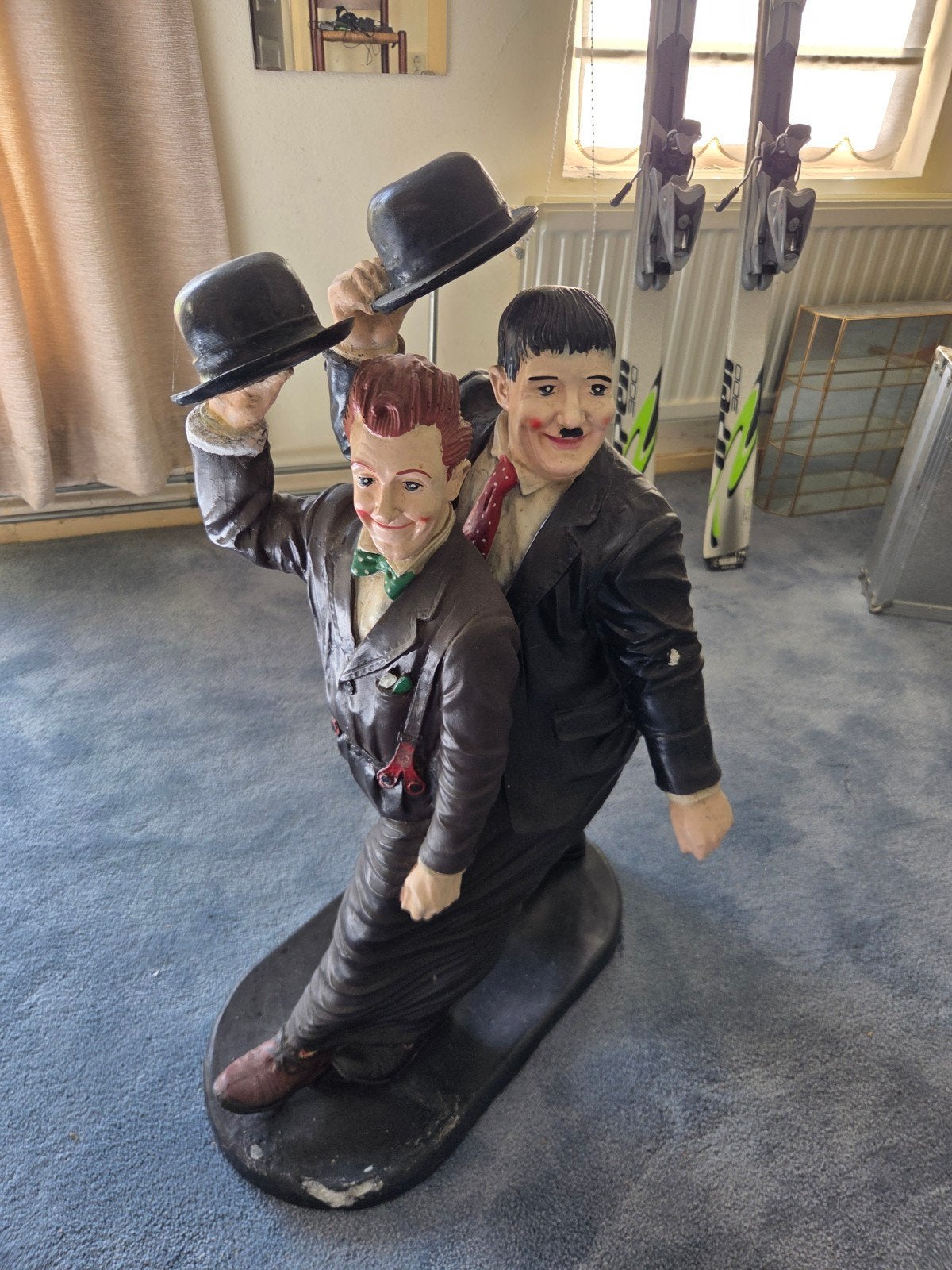 Groot beeld van Laurel en Hardy, Antiek en Kunst, Ophalen, Groep mensen, Handgemaakt, Zwart