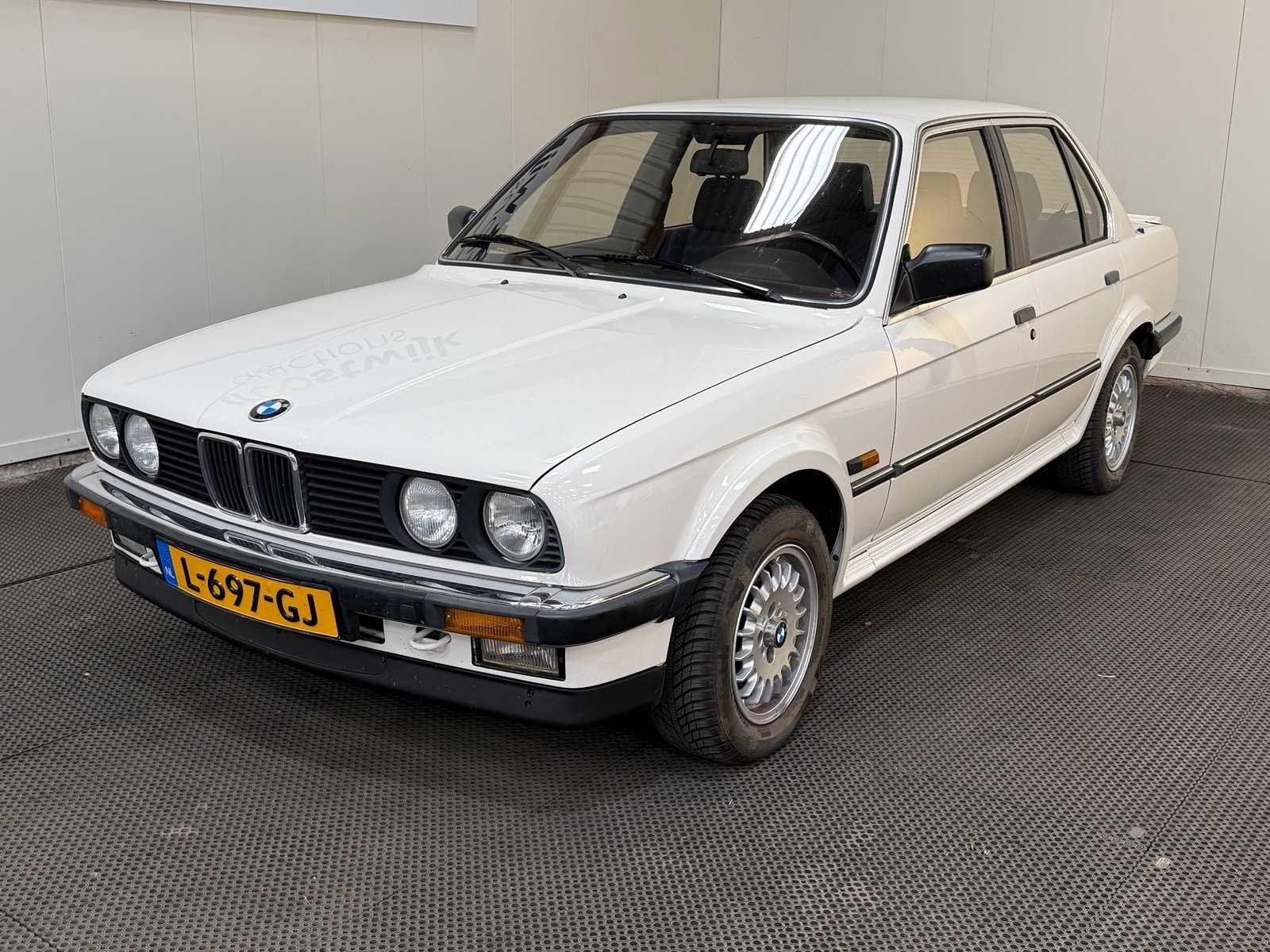bmw - 325 IX - Oldtimer - 1987, Auto's, Oldtimers, Bedrijf, Sedan, BMW, Te koop