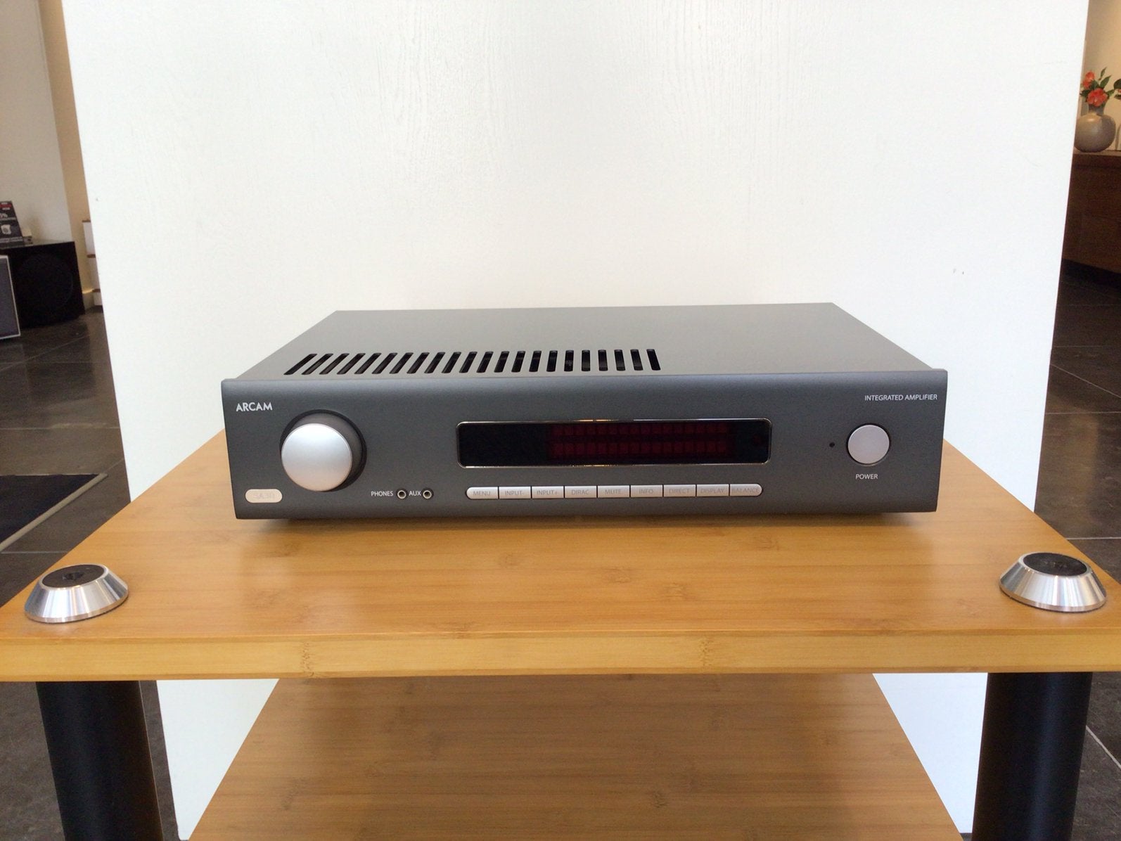 Arcam SA30 streaming versterker zeer nette staat + garantie, Overige merken, Ophalen of Verzenden, Zo goed als nieuw, 60 tot 120 watt