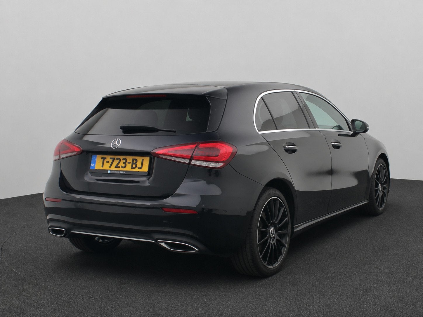 Mercedes-Benz A-klasse 200 | Widescreen | Carplay | Sfeerver, Dealer onderhouden, Gebruikt, 4 cilinders, Met garantie (alle)