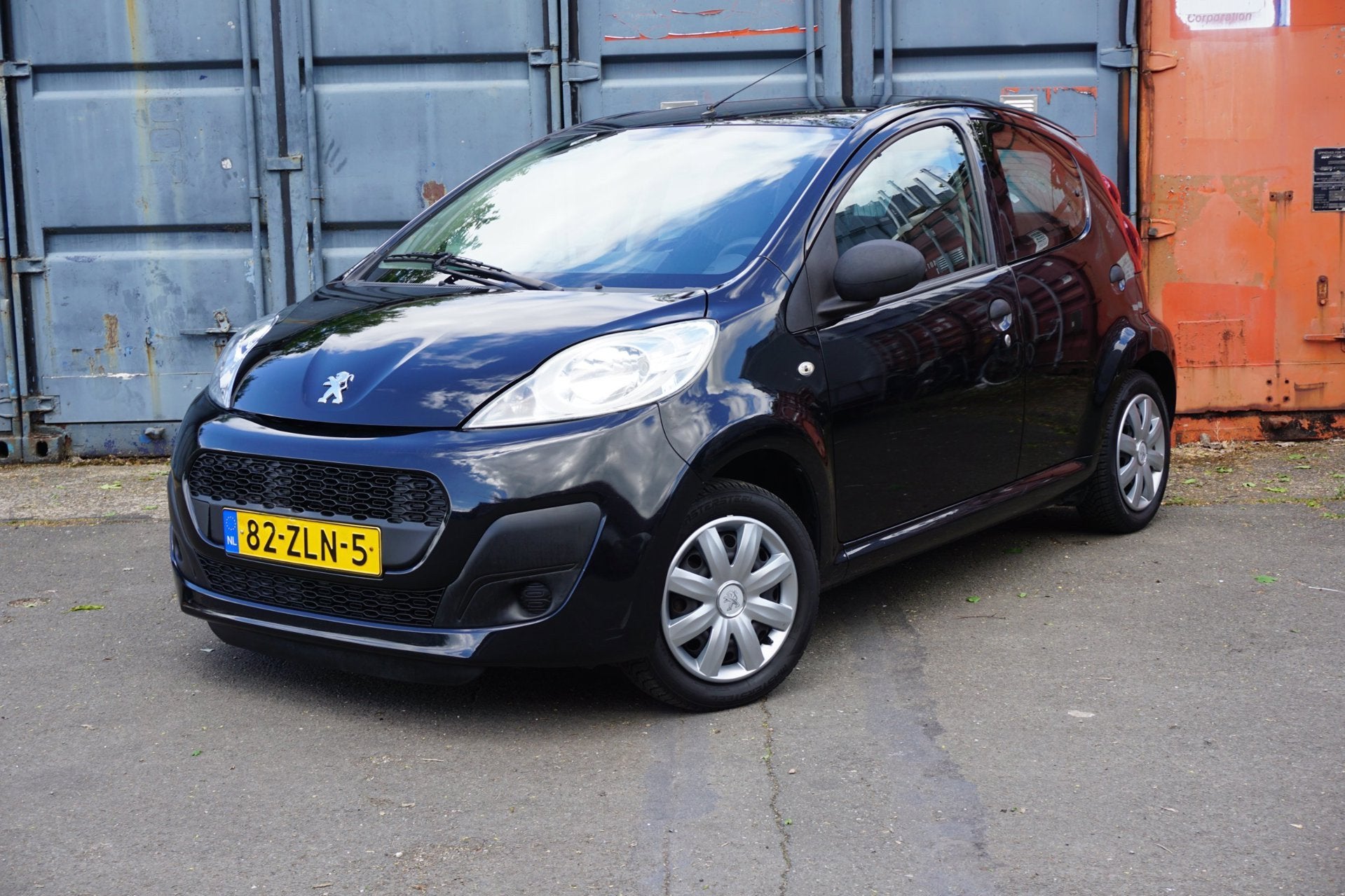 Peugeot 107 1.0 Access Accent | Airco | Carplay | APK 12-05-, Auto's, Voorwielaandrijving, Euro 5, 4 stoelen, Origineel Nederlands