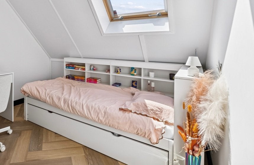 Wit bed /slaapbank 90x200 + onderschuifbed + 10 vakken + USB, 90 cm, Eenpersoons, Wit, Ophalen of Verzenden