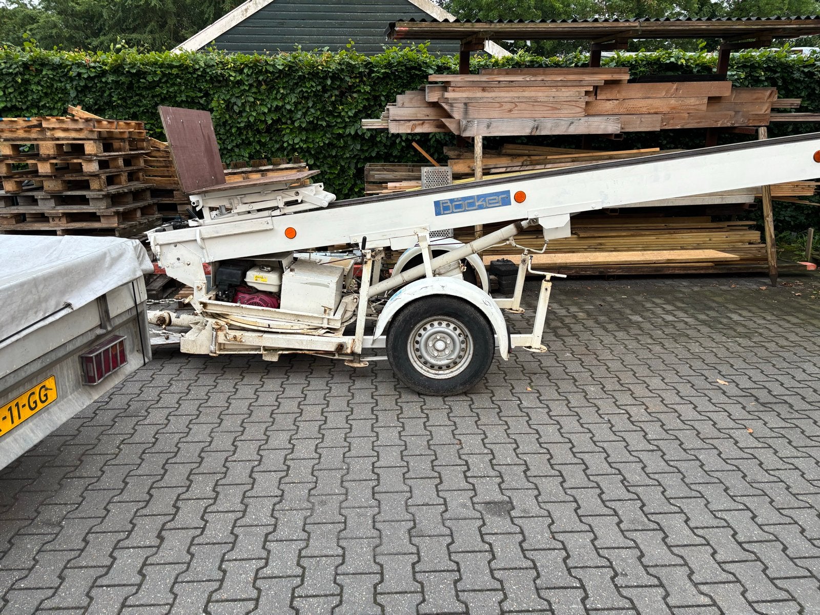 Böcker 28 meter Pannenlift / Verhuislift - Goed werkend, Ophalen