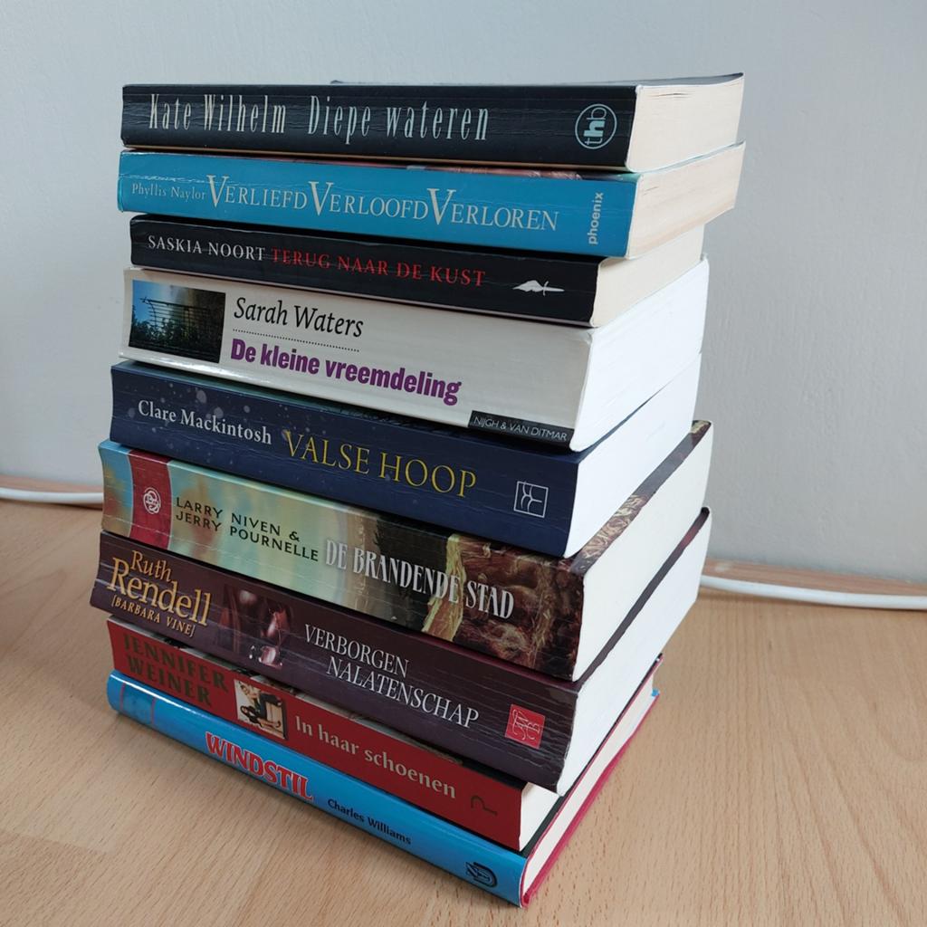 Diverse romans en thrillers, Ophalen of Verzenden, Gelezen, Diverse auteurs, Nederland