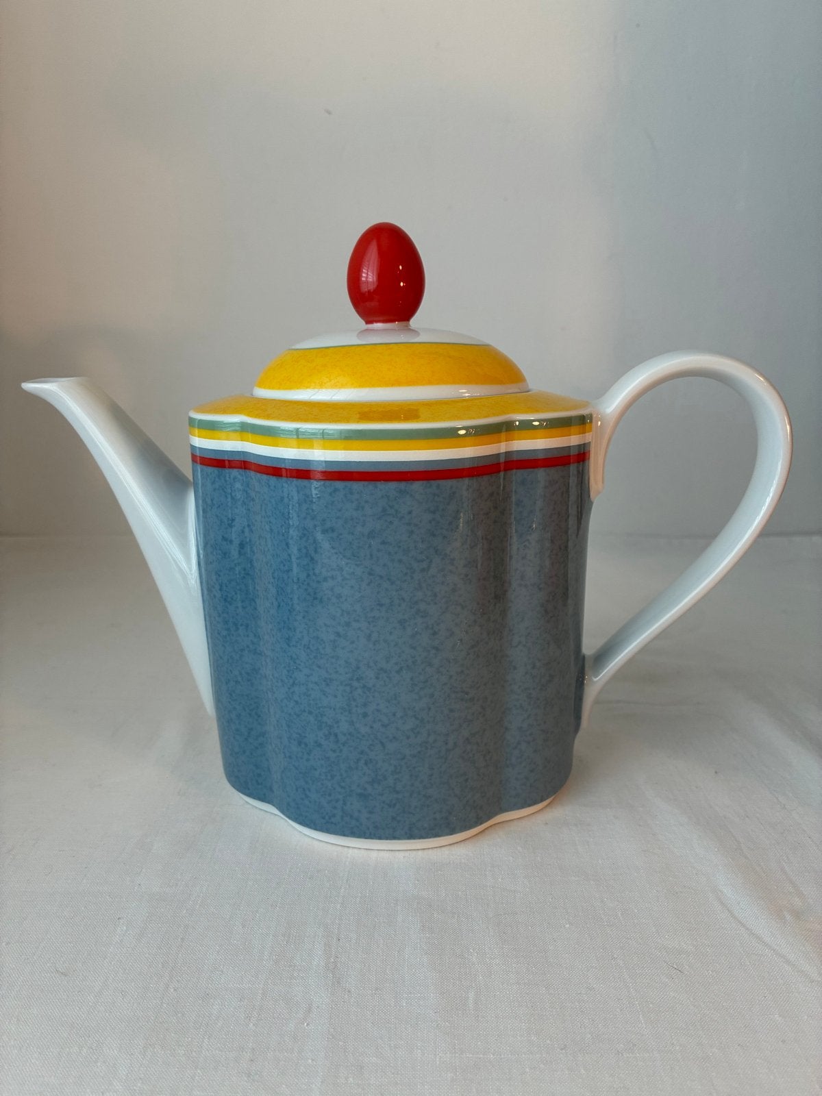 Villeroy & Boch Switch 1 theepot - Porselein, kleurrijk, Villeroy & Boch, Ophalen of Verzenden, Zo goed als nieuw, Theepot