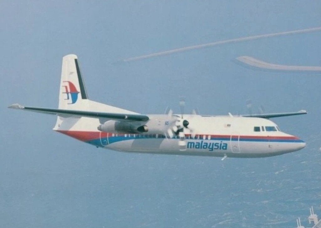 Malaysia Airlines Fokker 50 ansichtkaart, Ophalen of Verzenden, Nieuw, Kaart, Foto of Prent