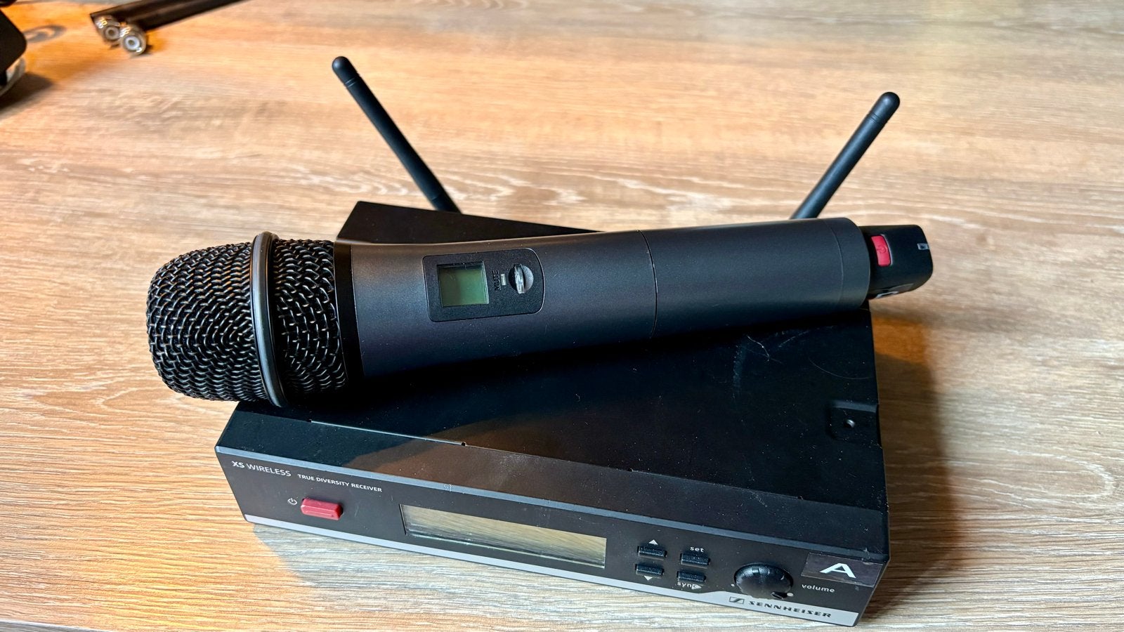 Sennheiser XSW Draadloze Microfoonset SKM65 (Freq B), Muziek en Instrumenten, Ophalen of Verzenden, Gebruikt, Zangmicrofoon, Draadloos