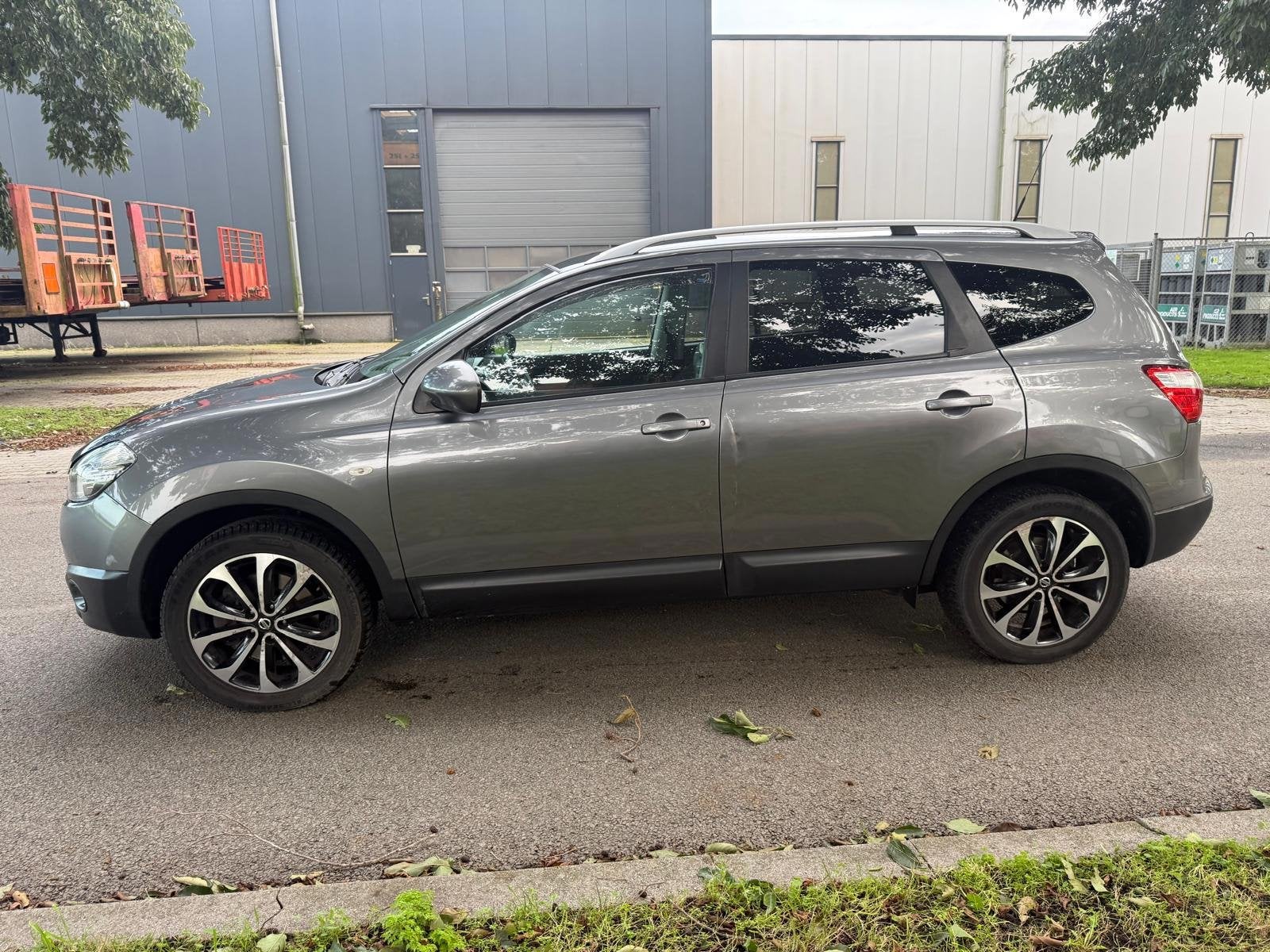 Nissan Qashqai +2 1.6 dCi Connect Edition 7 persoon apk, Auto's, Gebruikt, 4 cilinders, 7 stoelen, Origineel Nederlands