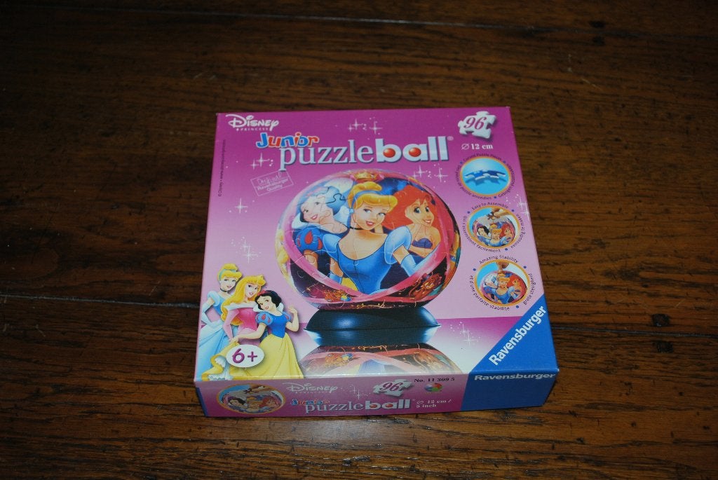 Disney prinsessen. Ravensburger. Puzzleball. 96 stukjes, Ophalen of Verzenden, Meer dan 50 stukjes, Zo goed als nieuw, 6 jaar of ouder