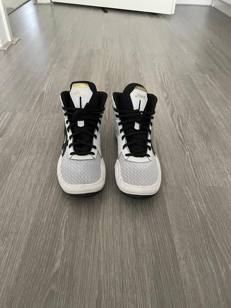 Worstelschoenen assics, Sport en Fitness, Vechtsporten en Zelfverdediging, Ophalen of Verzenden, Zo goed als nieuw, Overige, Vechtsportschoenen