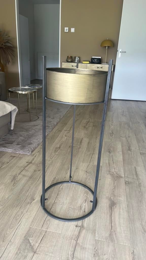 Brons pilaar, Huis en Inrichting, Woonaccessoires | Zuilen en Pilaren, Ophalen, Nieuw