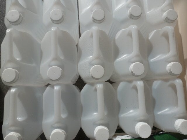 TE KOOP 30 lege JERRYCANS 5 liter, Ophalen of Verzenden, Zo goed als nieuw