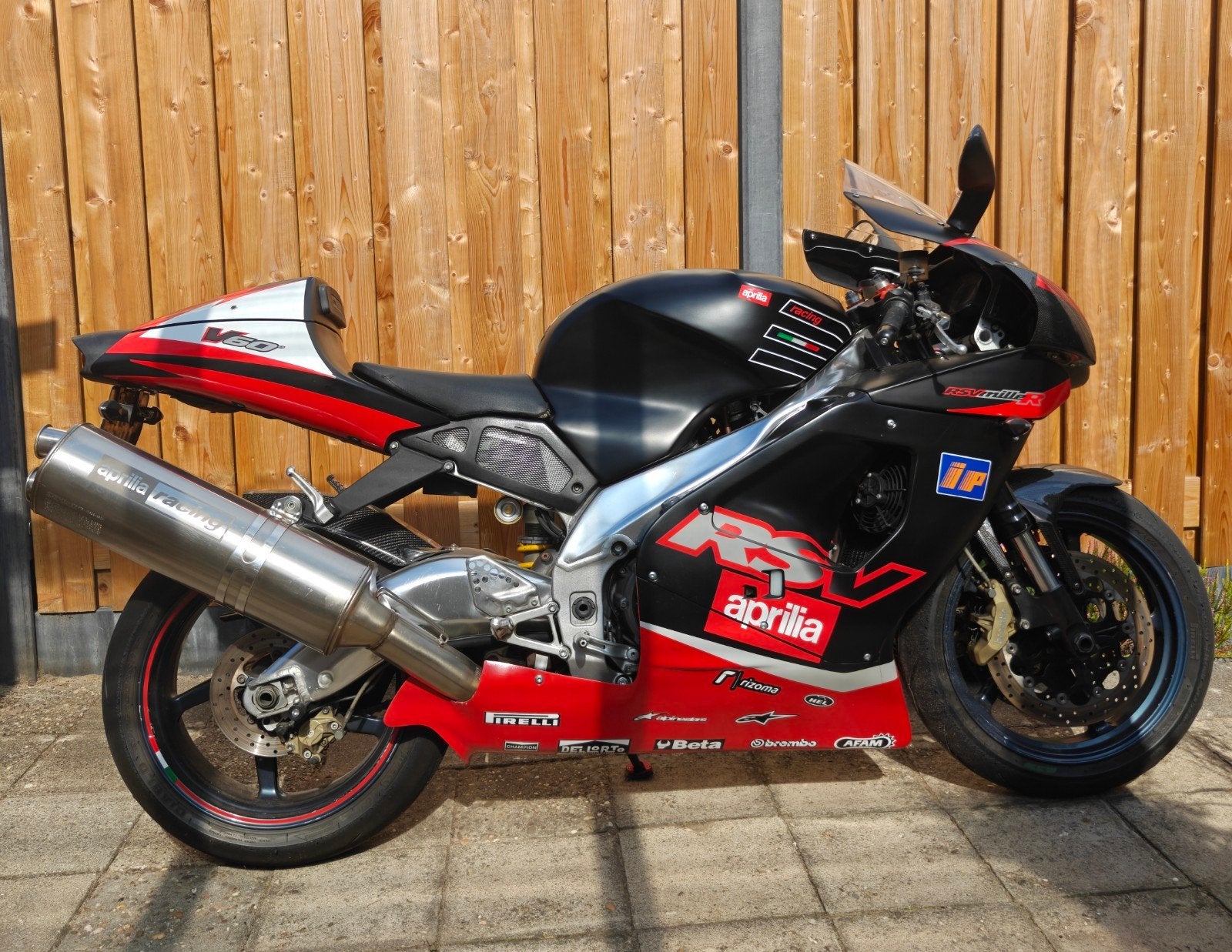Aprilia rsv mille rp 2001, 2 cilinders, Motorrijbewijs A, Super Sport, Particulier