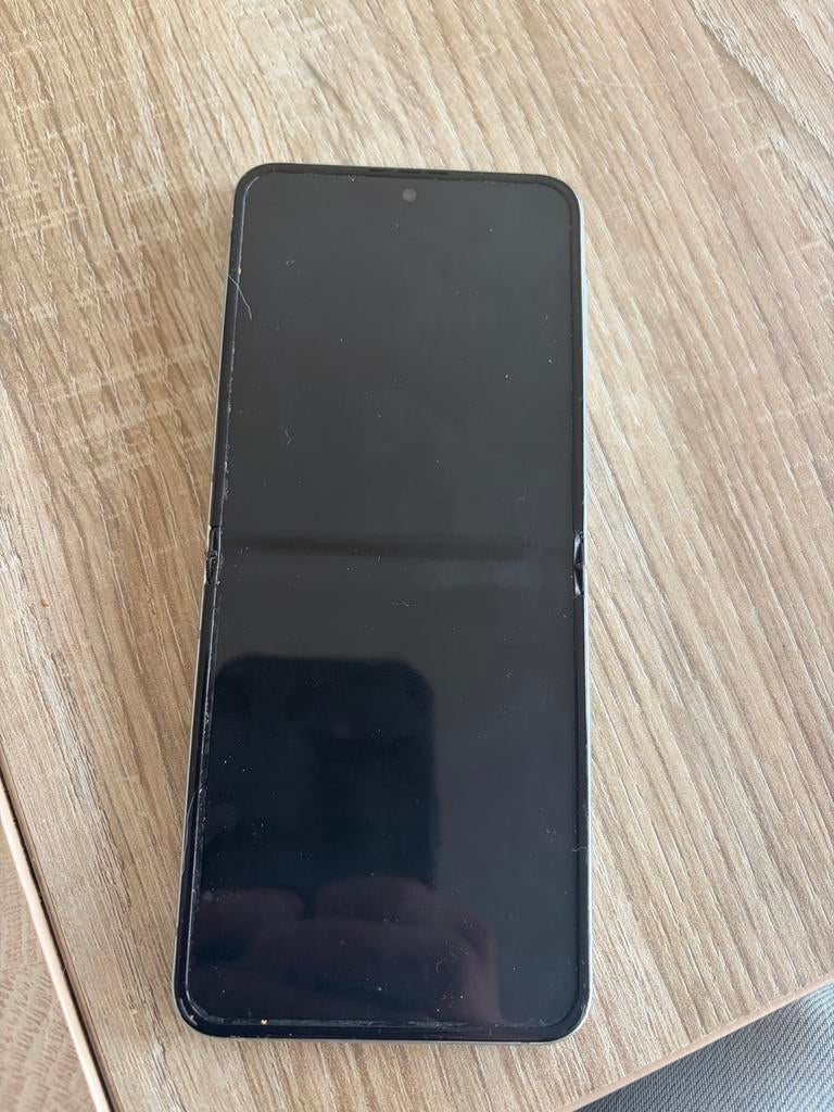 Samsung Galaxy Z Flip 5, Telecommunicatie, Mobiele telefoons | Samsung, Gebruikt, Blauw, Touchscreen, Zonder simlock