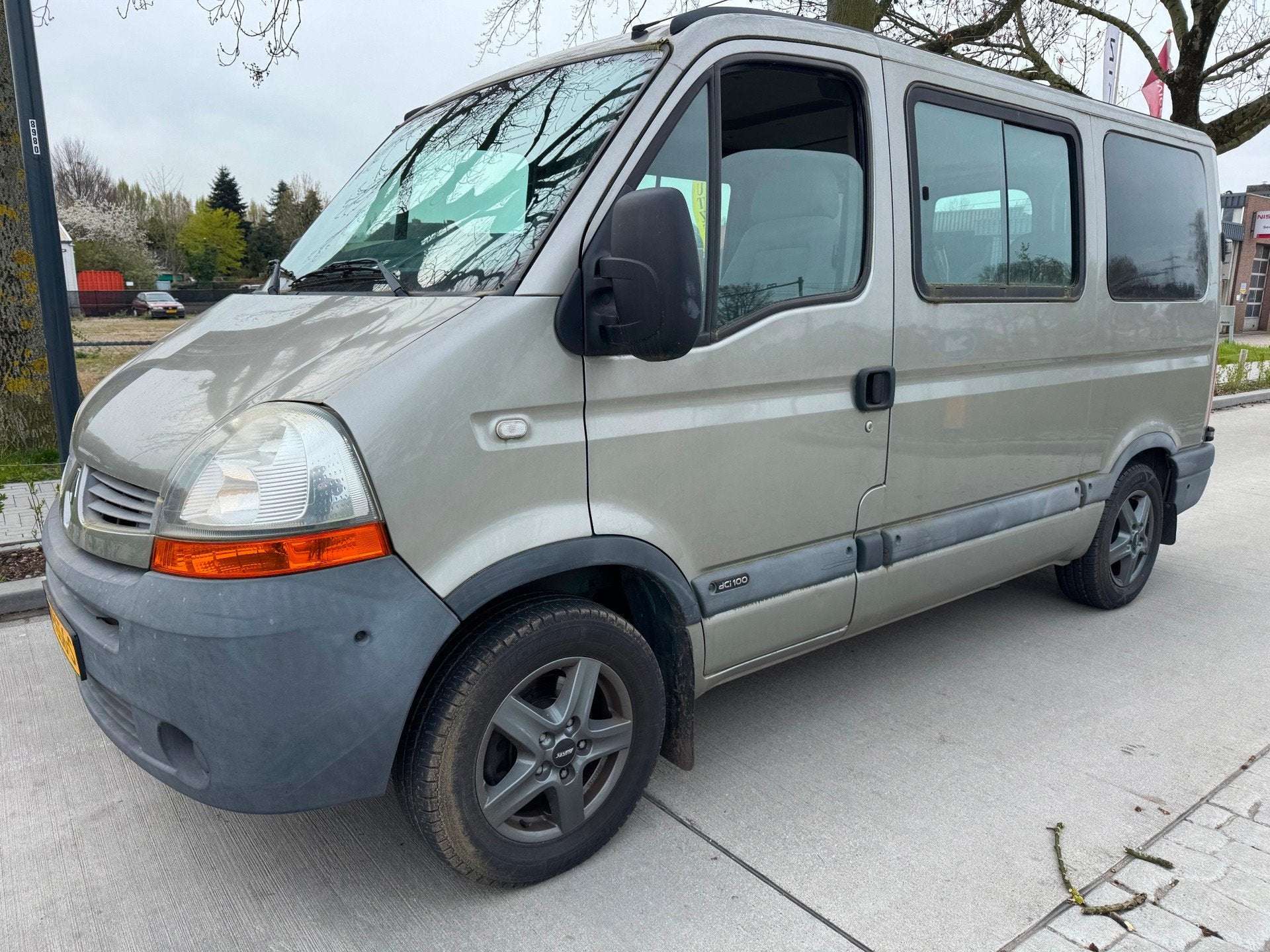 Renault Master T28 2.5 dCi L1H1full automatische invalide bu, Gebruikt, Zwart, Renault, Bedrijf