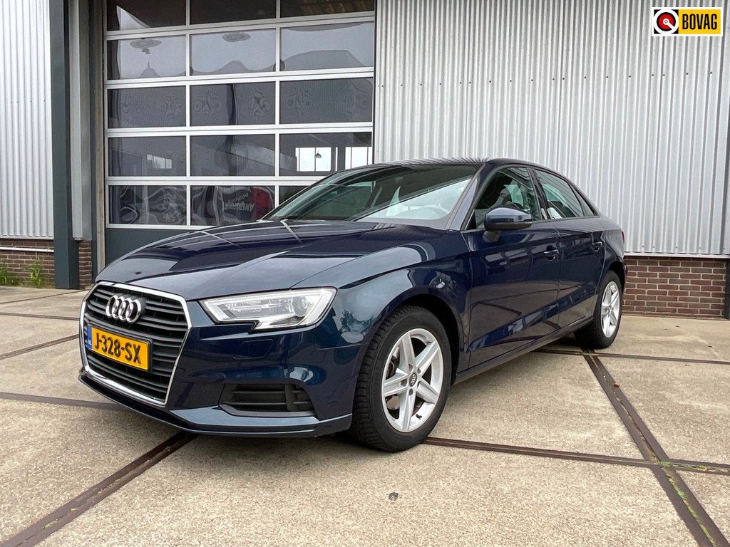 Audi A3 Limousine 30 TFSI Pro Line, Auto's, Audi, Stof, Gebruikt, Blauw, 116 pk