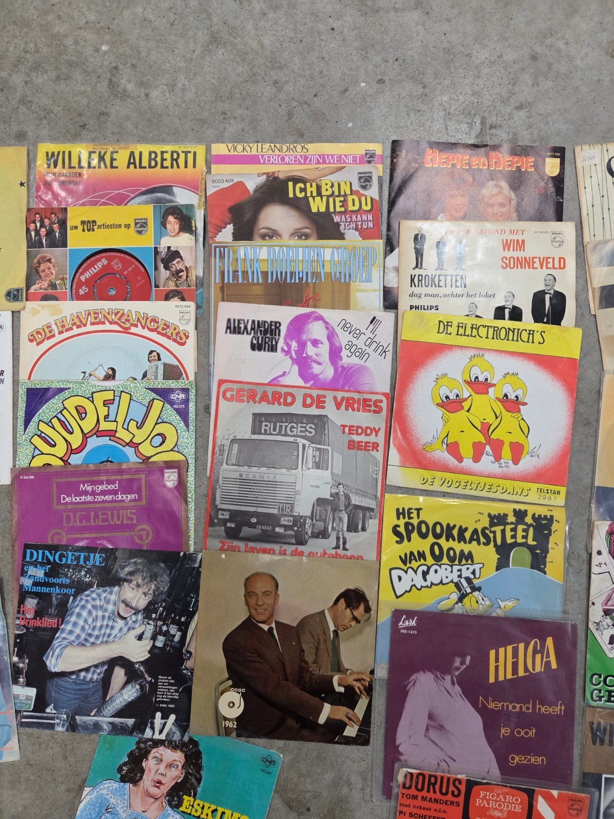 Vintage singles - voornamelijk Nederlandstalig, Ophalen of Verzenden, Gebruikt, Overige genres, EP