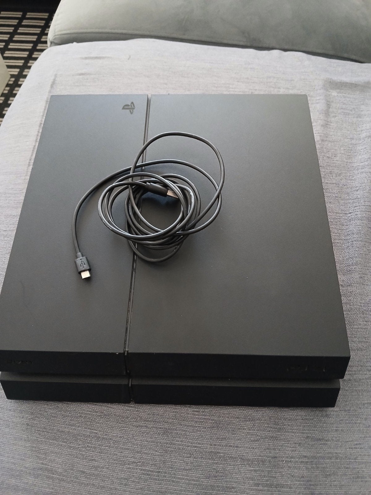 Playstation 4, 500 GB, Ophalen of Verzenden, Zo goed als nieuw, Zonder controller