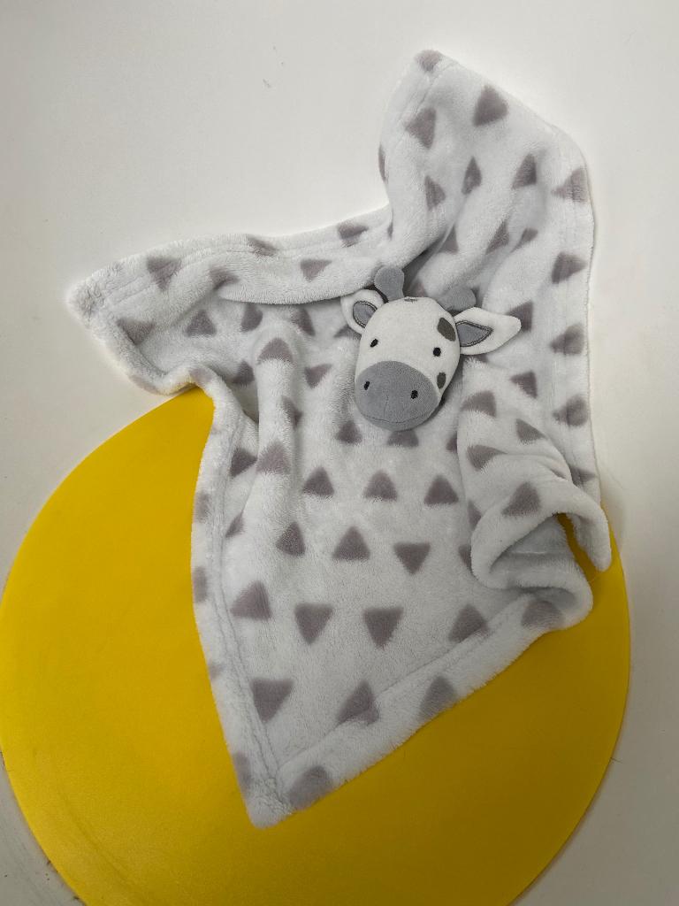 418 primark doek giraf giraffe driehoekjes, Kinderen en Baby's, Speelgoed | Knuffels en Pluche, Ophalen of Verzenden, Zo goed als nieuw