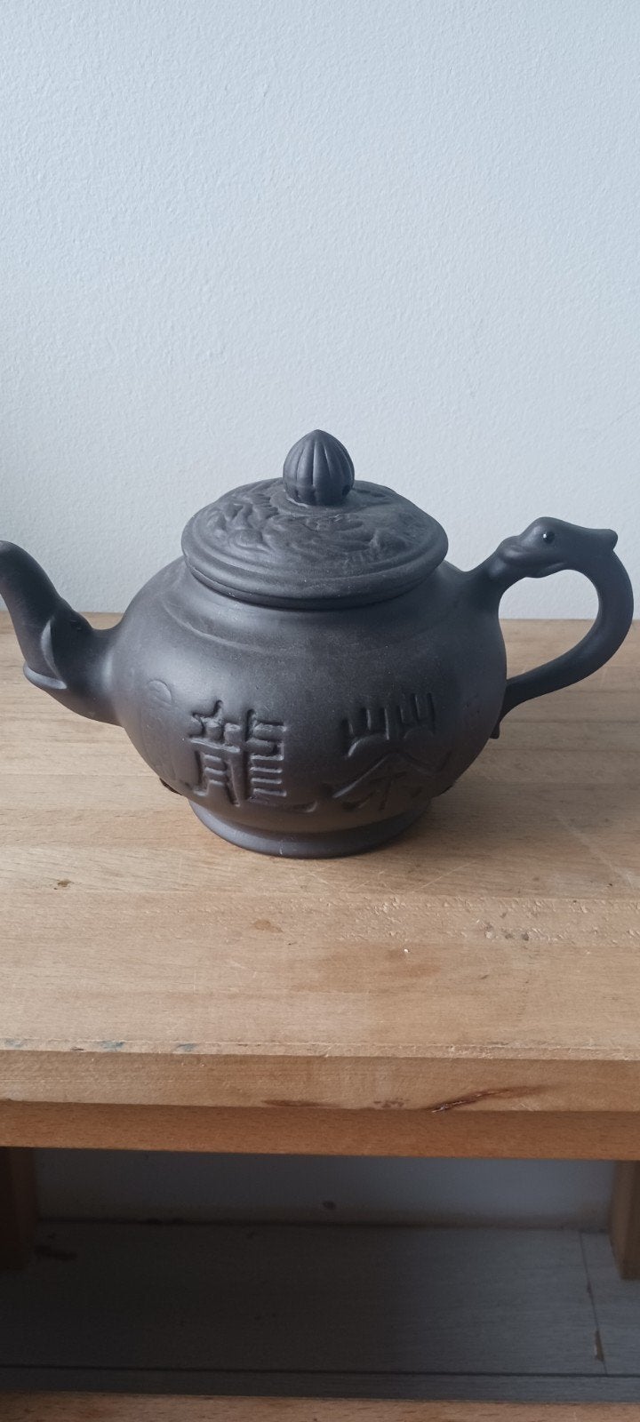 Antieke Chinese Yixing theepot met drakenmotief, Ophalen of Verzenden