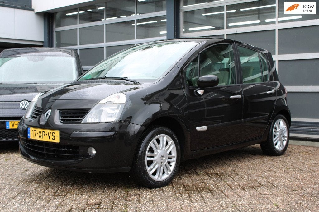 Renault Modus 1.6-16V Initiale, Auto's, Renault, Voorwielaandrijving, 15 km/l, 4 cilinders, 550 kg