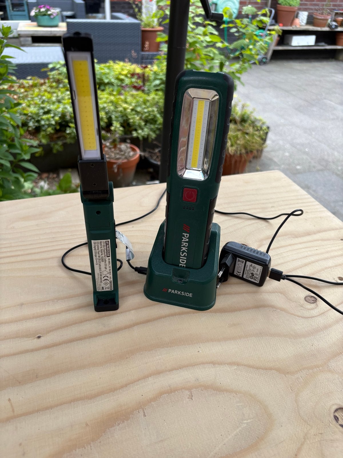 Parkside LED Werklamp set met Oplaadstation, Ophalen of Verzenden, Gebruikt