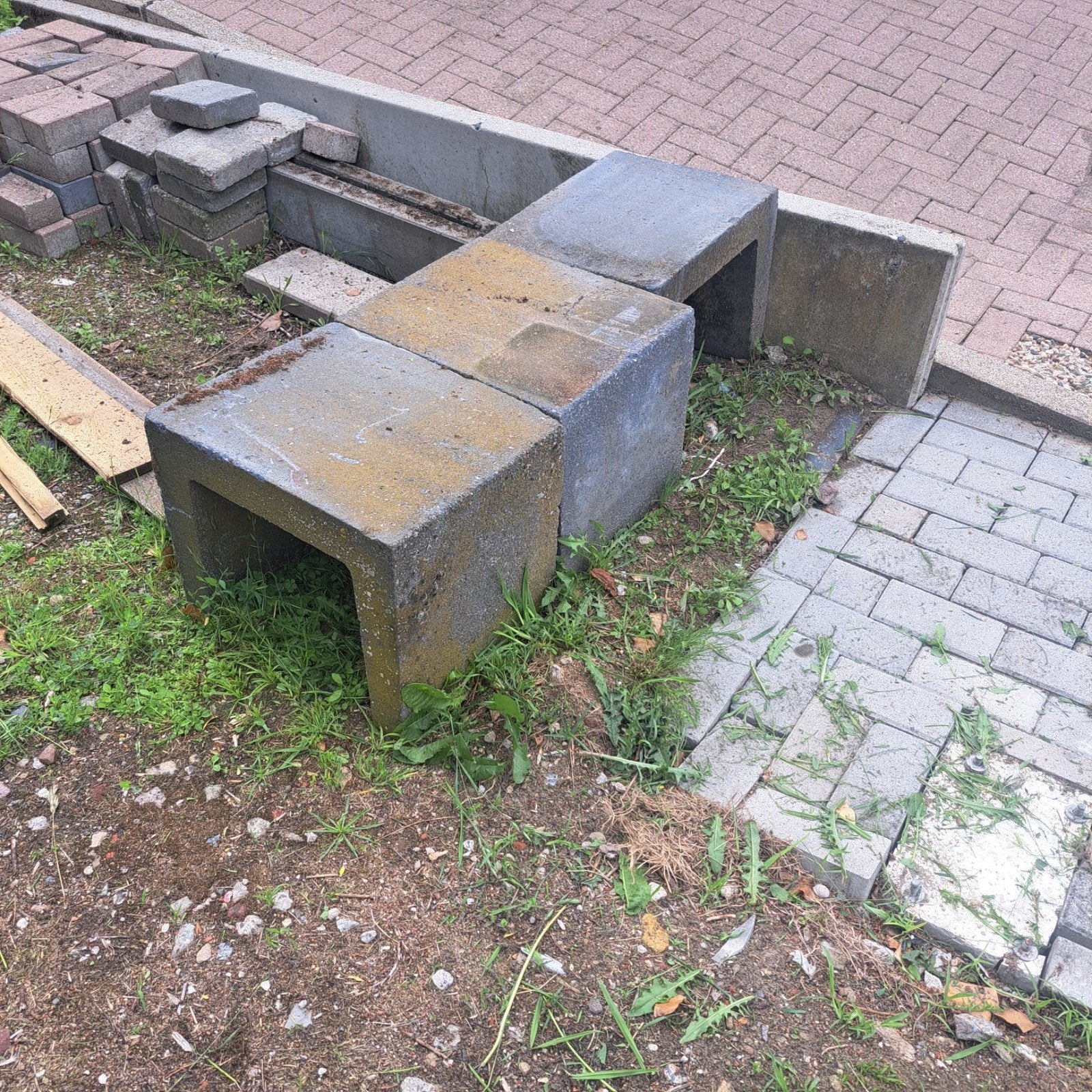 Betonnen u elementen 3 stuks, Ophalen